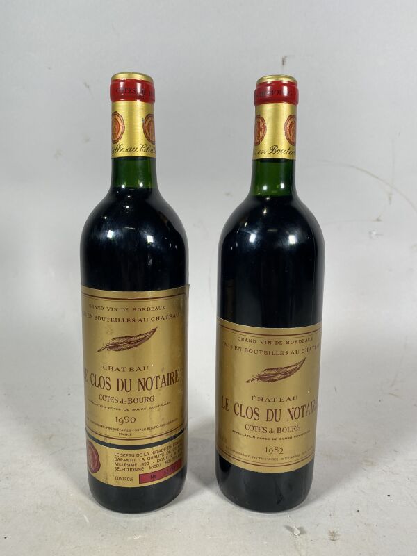 Null 2 botellas de Ch. Le Clos du Notaire Côtes de Bourg, una de 1990 y otra de &hellip;