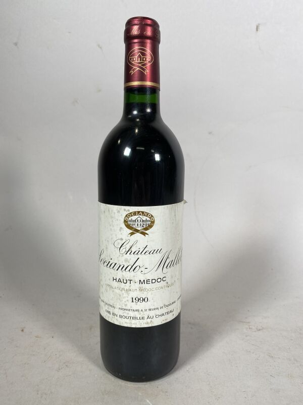 Null 1 botella Ch. Sociando Mallet Haut Médoc 1990