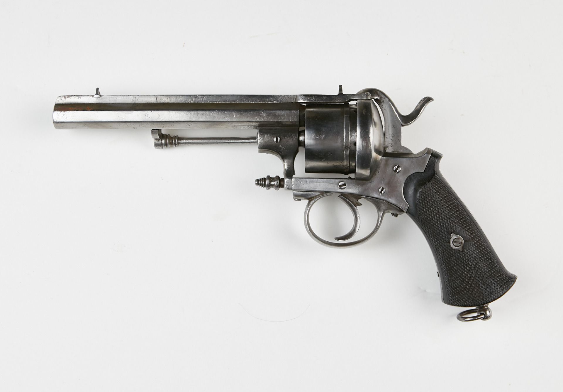 Null Pinfire revolver, six-shot, 12 mm caliber, double action.
Ribbed barrel wit&hellip;