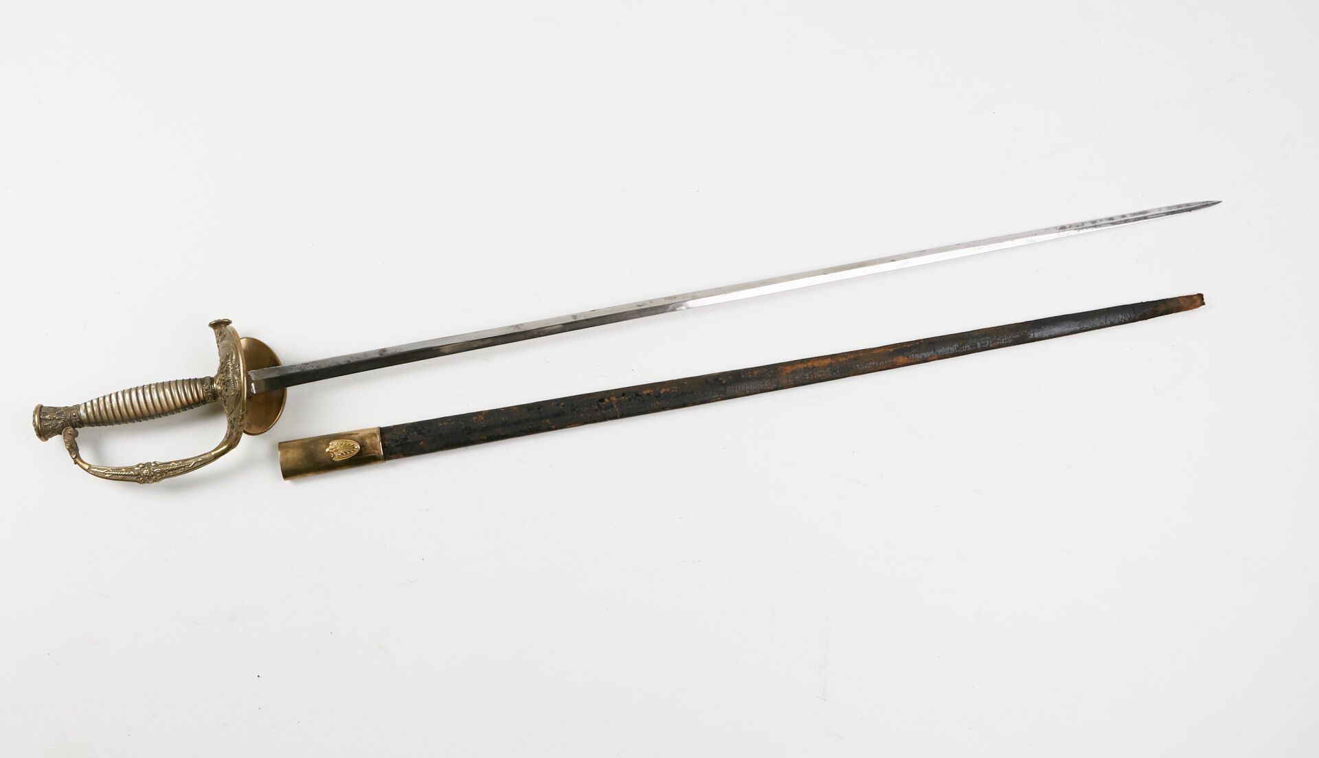 Null Officer's sword type 1817.
Mother-of-pearl plate spindle, filigree, chased &hellip;