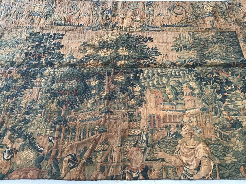 Null FLANDRES Tapestry panel of Brussels. Hera or Juno In silk and wool. Remarka&hellip;