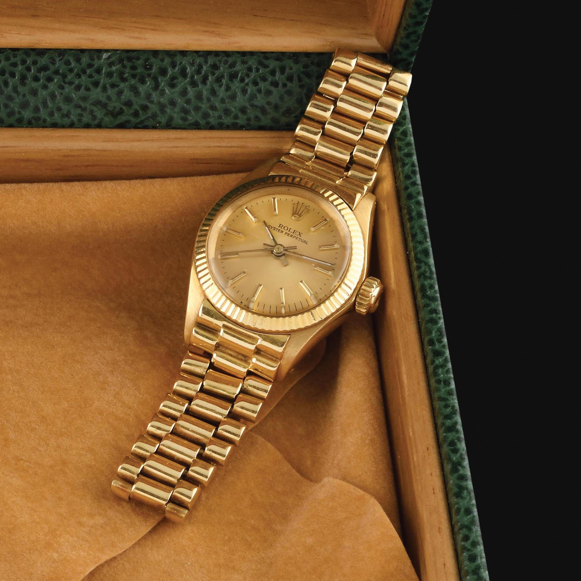 Null 
ROLEX Oyster Perpetual Sobre 1980. Reloj de pulsera de señora de oro amari&hellip;