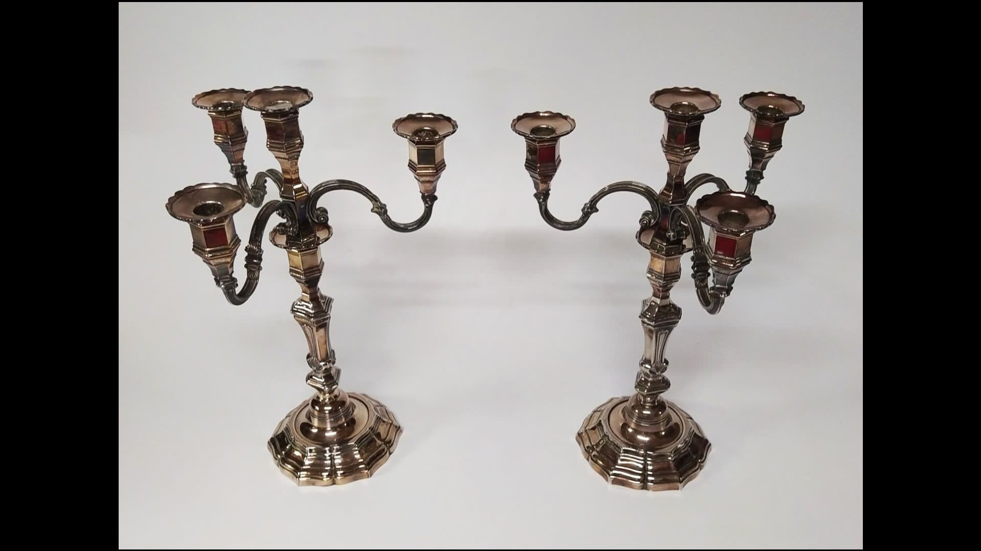 Null PAIR OF CANDELABRES in silver plated metal with three arms of lights and a &hellip;