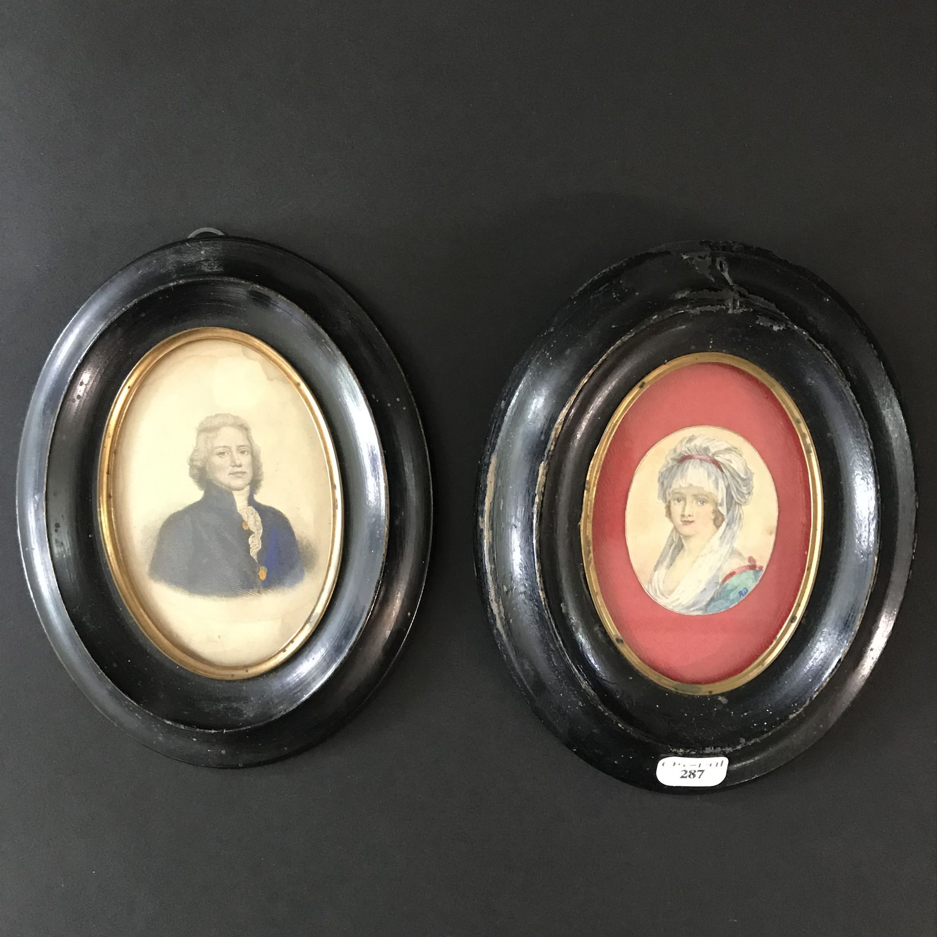 Null Pair of MINIATURES

Engraved portrait of Charles-Maurice de Talleyrand Peri&hellip;