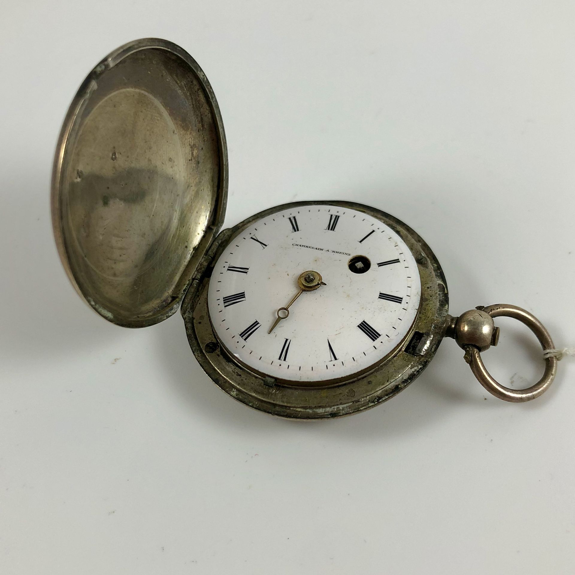 Null 
CHAMBELAIN A RHEINS

Reloj de bolsillo con badajo

Siglo XVIII/XIX

En pla&hellip;