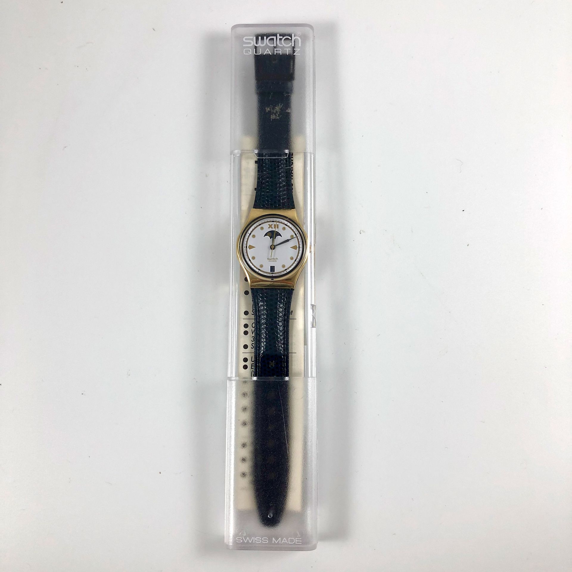 Null 
特警队

约1990年。

编号：GX709。

C.E.O. - Swatch Lune "腕表。

石英机芯。

崭新的状态，原盒。

直径：3&hellip;