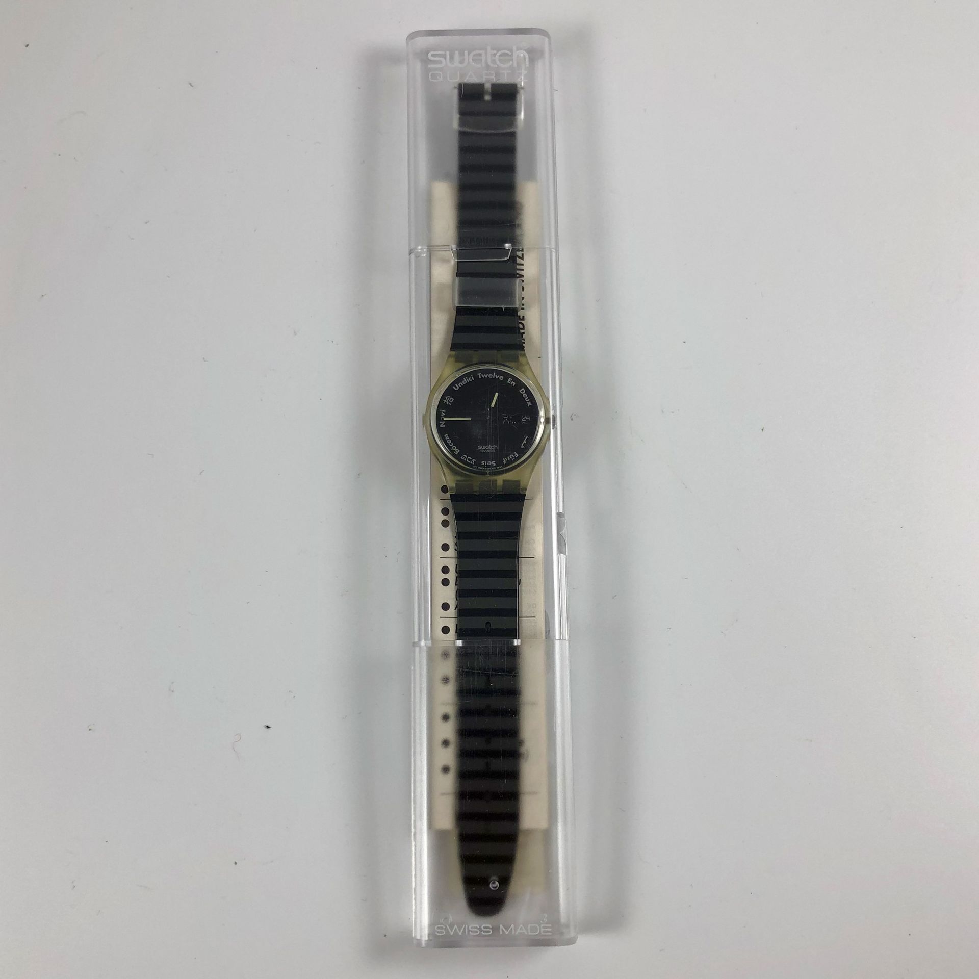 Null 
SWATCH

Circa 1990.

Ref: GK703.

Wrist watch model "Gutenberg".

Quartz m&hellip;