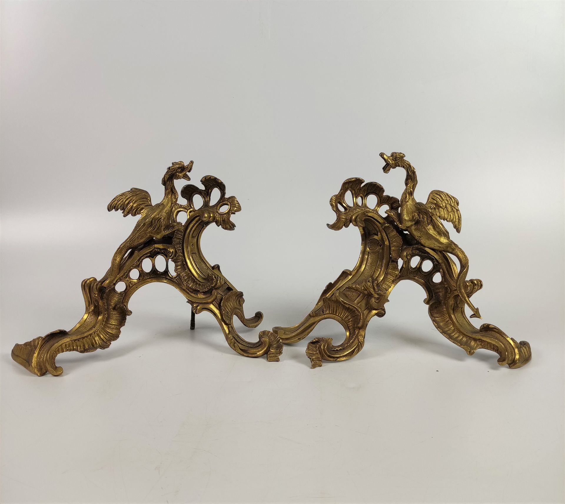 Null Pair of ormolu and chased bronze dragon horns 18th century H : 23 L : 30 cm&hellip;