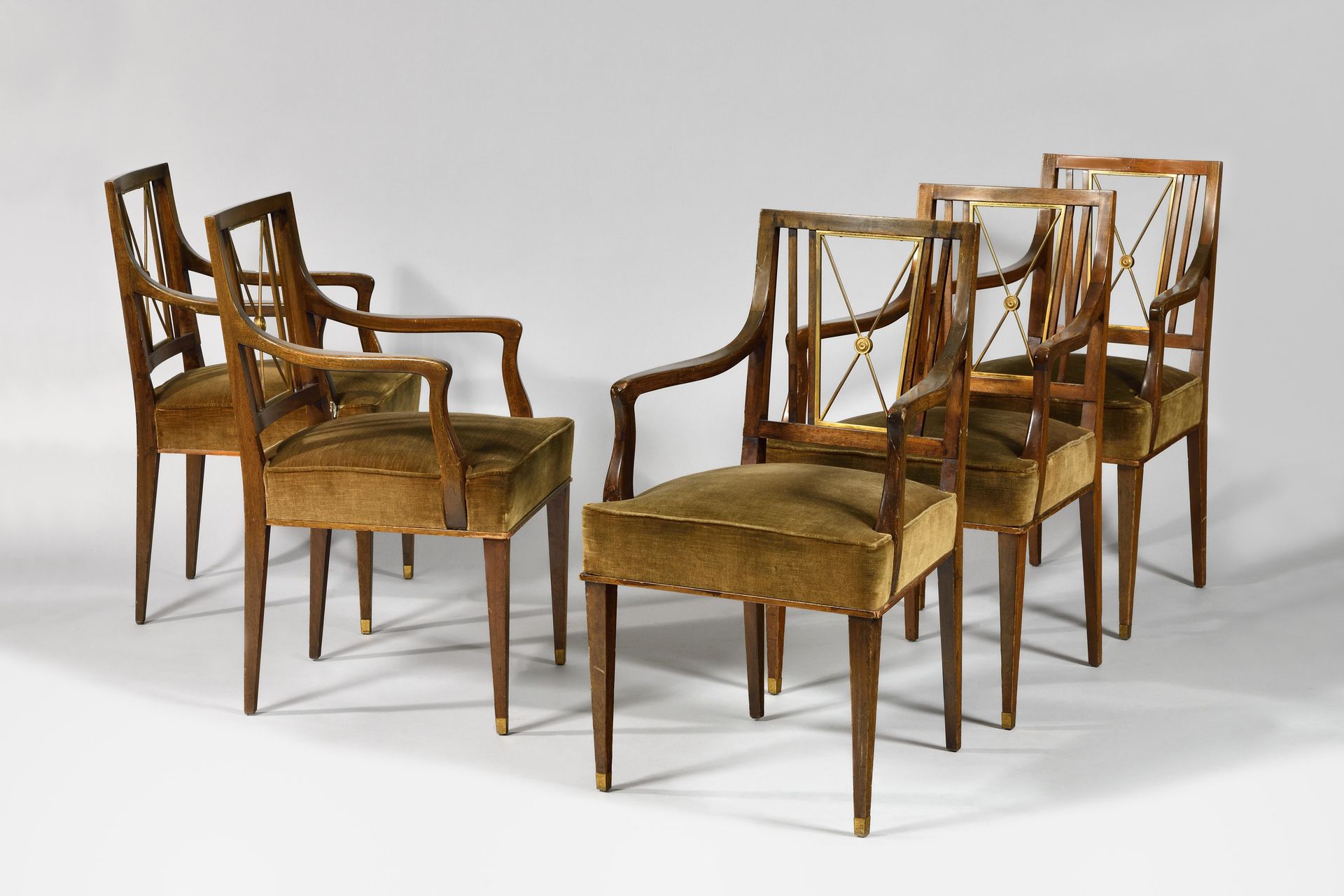 Null ANDRE ARBUS (1903-1969), Im Geschmack von Suite de dix fauteuils néo-classi&hellip;