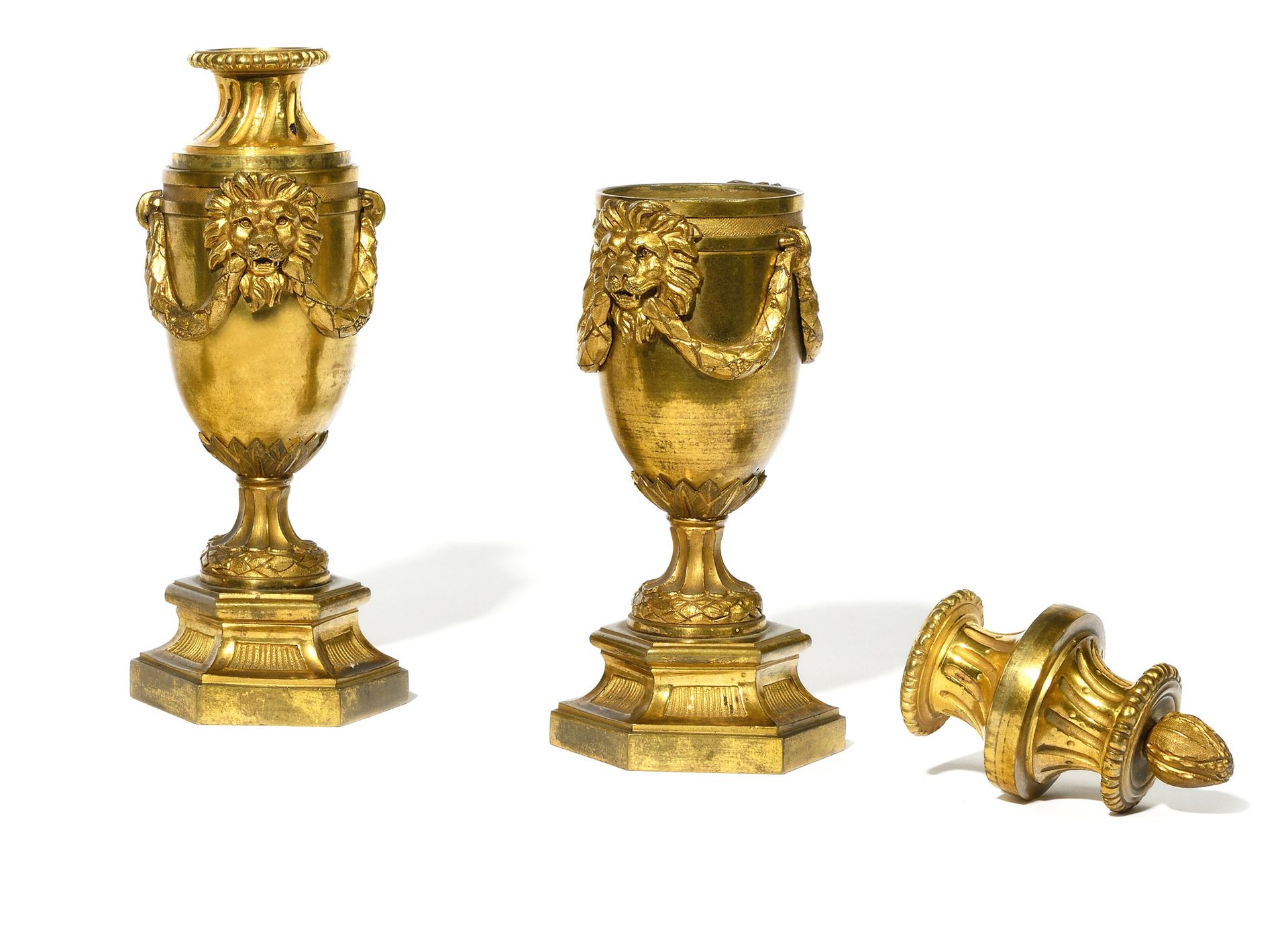 Null A Pair of ormolu CASSOLETTES, decorated with garlands and lion's heads, res&hellip;