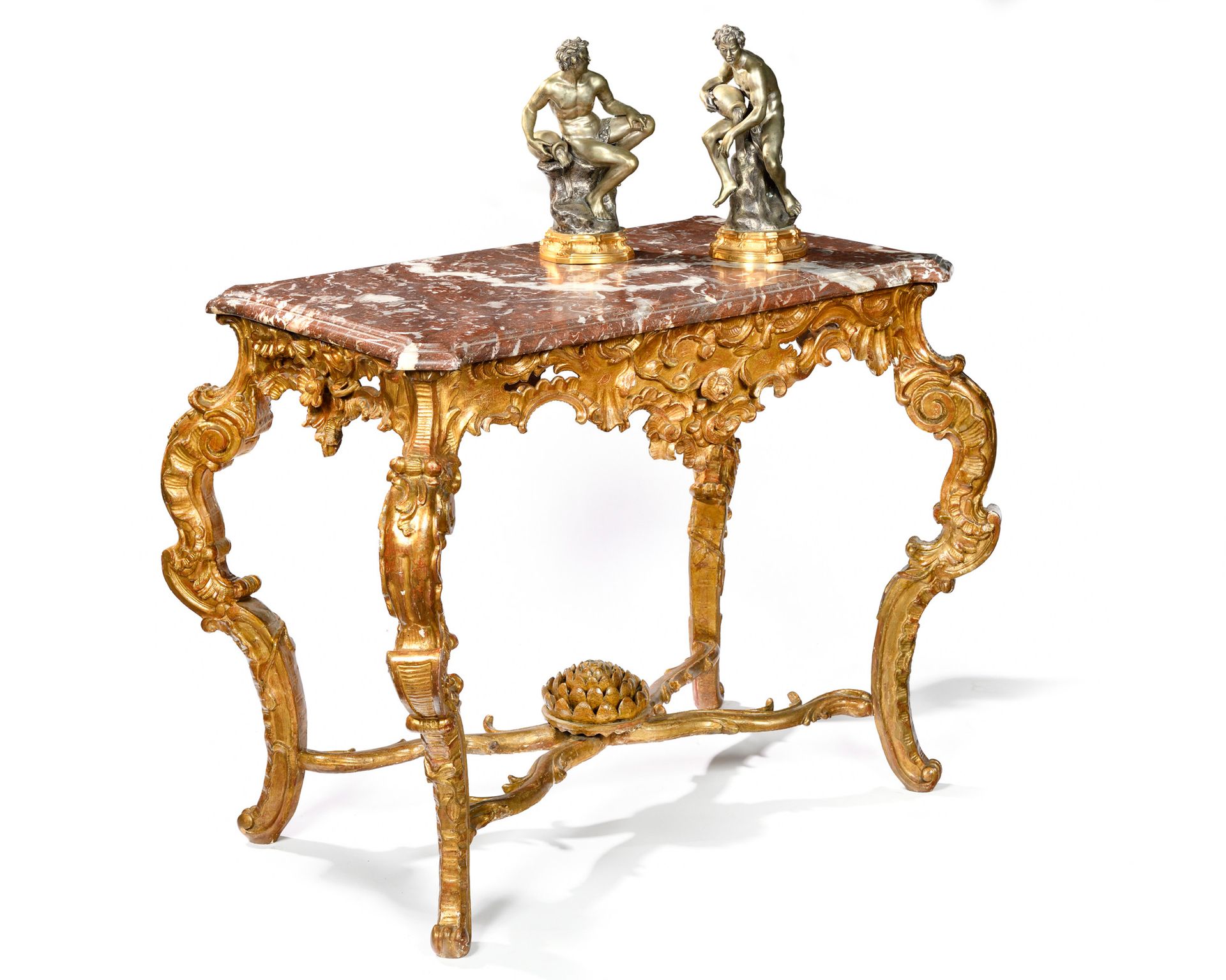 Null A gilded wood middle table (restorations) with openwork decoration of folia&hellip;