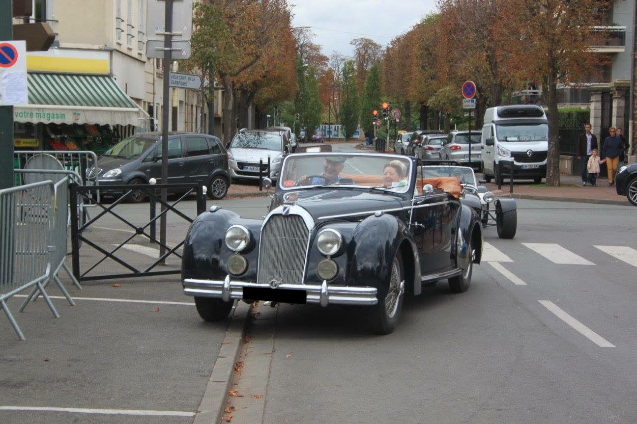 1950 序号101032

1950年7月24日交付给福琼尔先生

罕见而优雅的敞篷车版本

法国注册

就像雷诺4 CV一样，新的塔尔博特4.5升车是在德国&hellip;