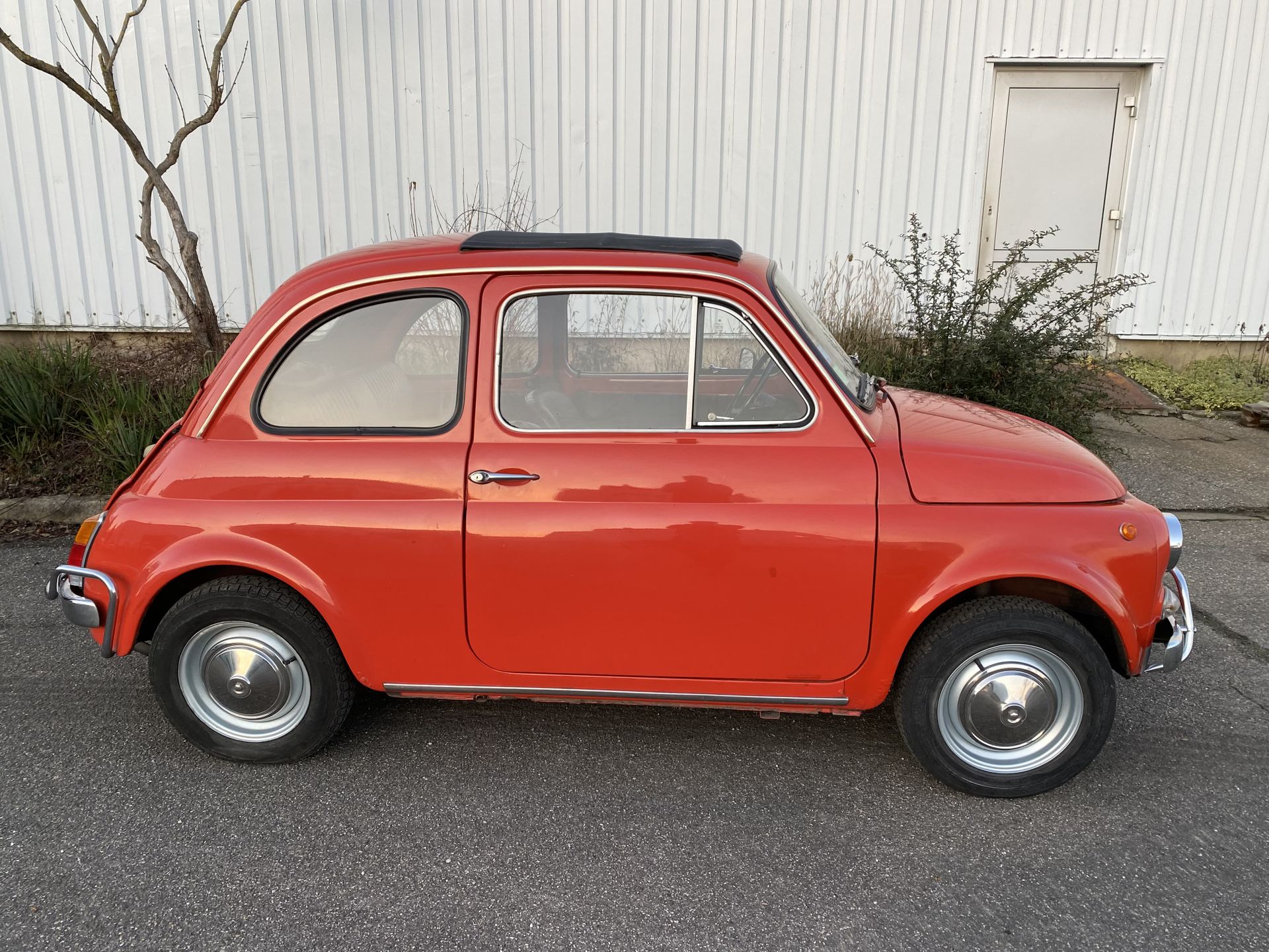 1972 Fiat 500 N° 3021349

Totalmente originale

La dolcezza dell'Italia a un pre&hellip;