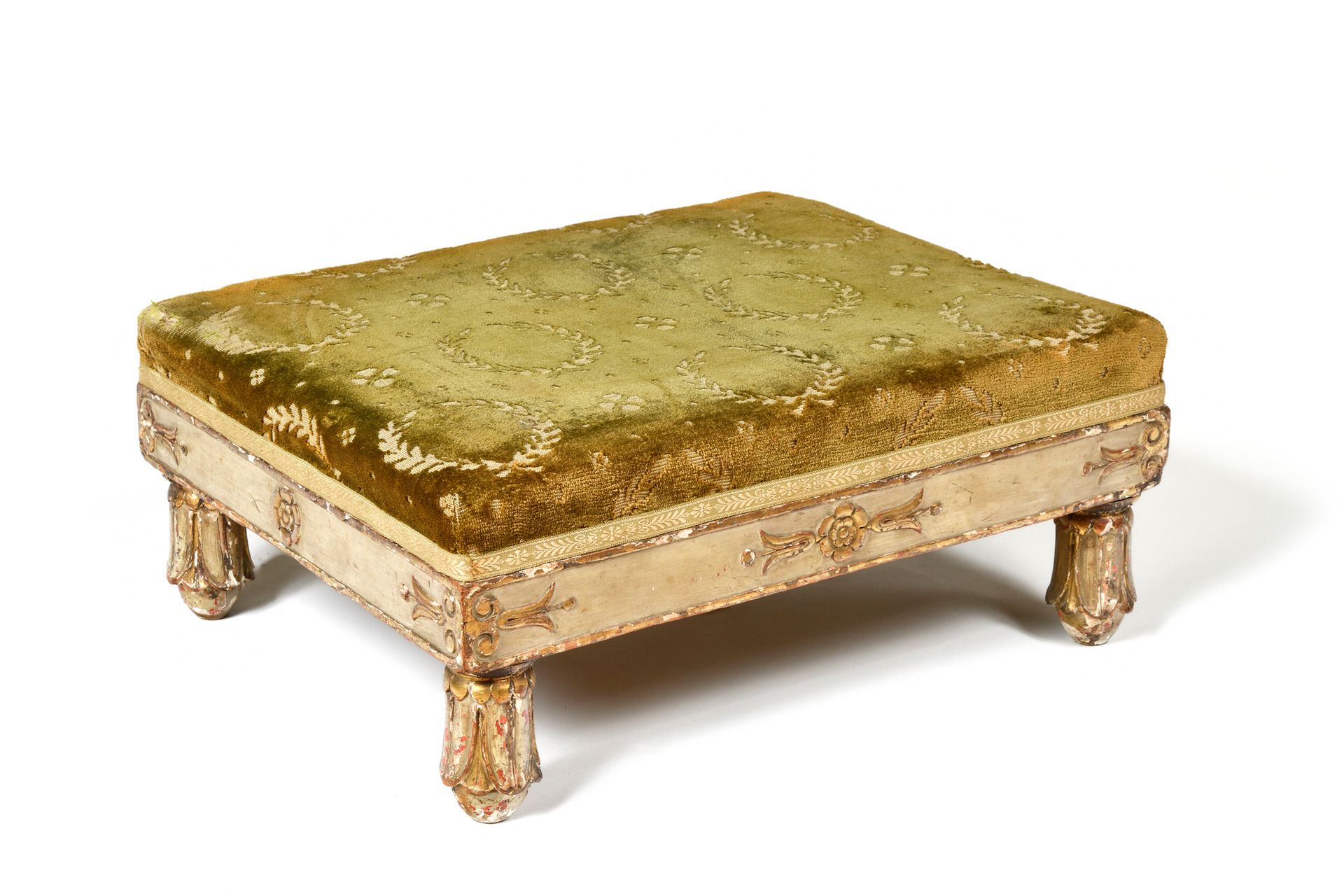 Null Rectangular footed table in cream lacquered wood and gilded rechampi carved&hellip;