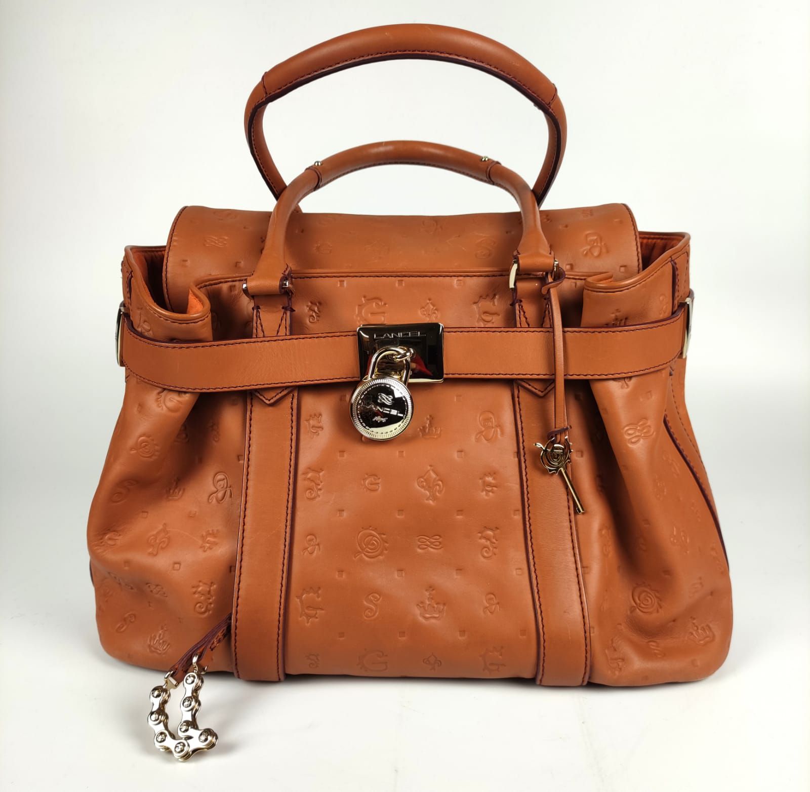 Null LANCEL Daligramme handbag in Tan leather, 2011 collection. Good condition (&hellip;