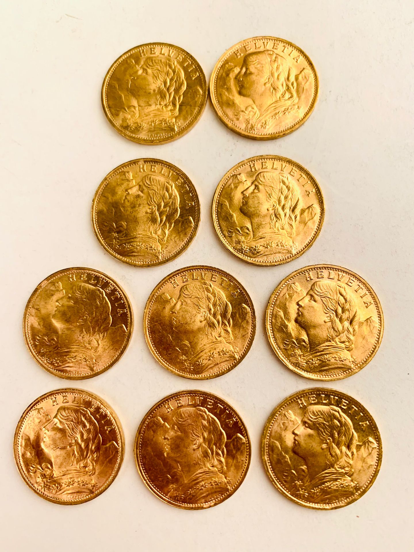 Null 10 MÜNZEN 20 Frs Gold, Schweiz. 1935, 1947, Gewicht: 64.57 gr