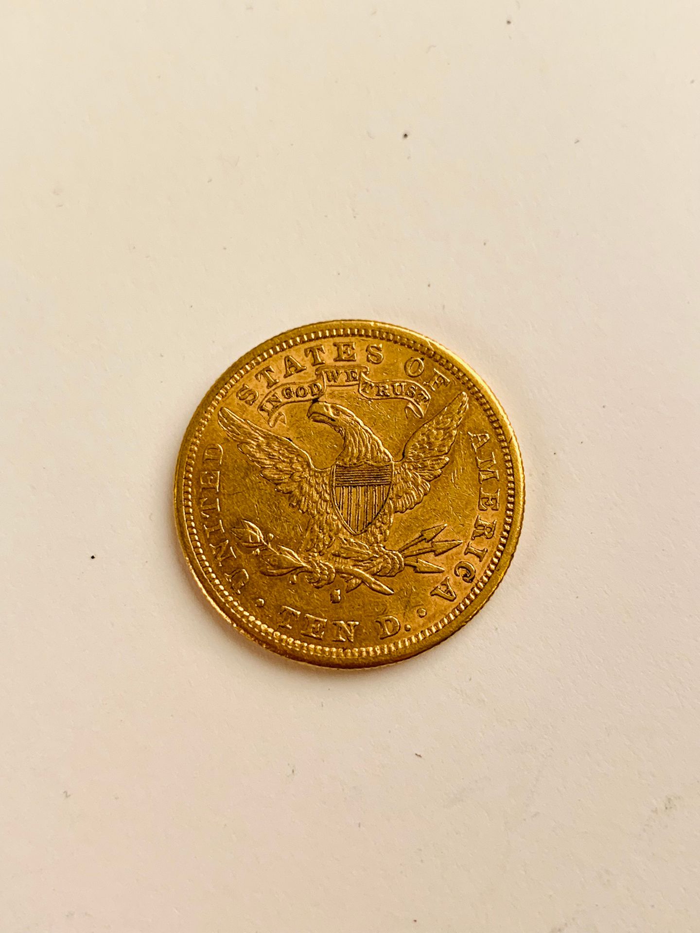 Null 1 PIECE of 10 dollars, US, gold, 1881. Weight : 16.74 gr.