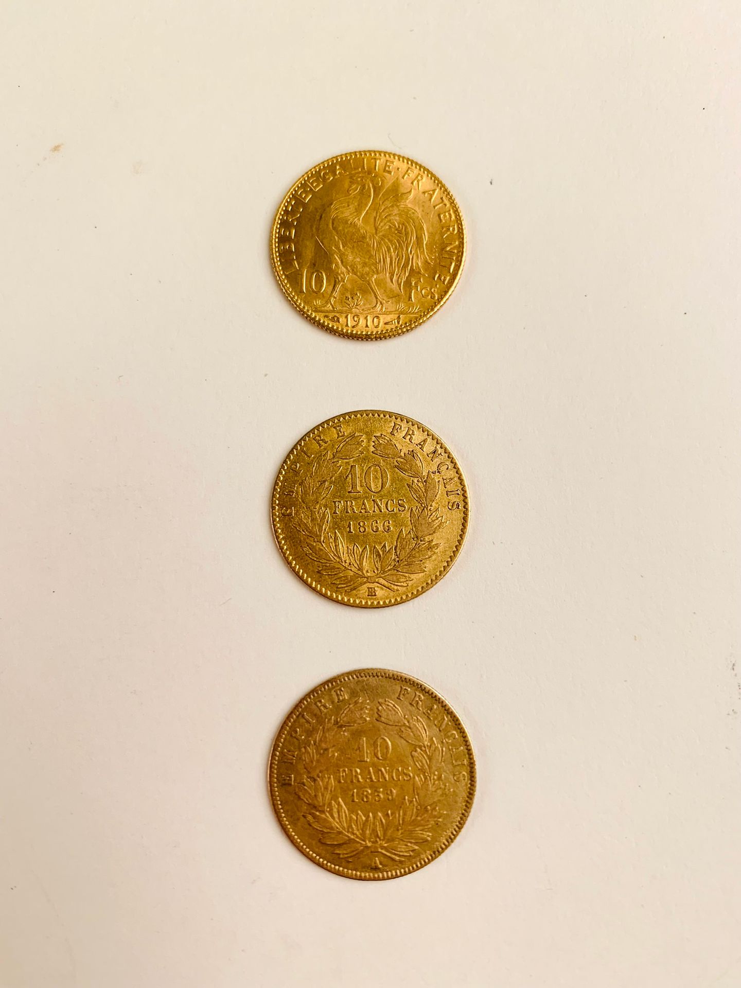 Null 3件10弗里的黄金。A拿破仑三世，斯特拉斯堡，头顶月桂花，1866年。 A拿破仑三世，巴黎，光头，1859年。 一个玛丽安和公鸡，1910年。重量，9&hellip;