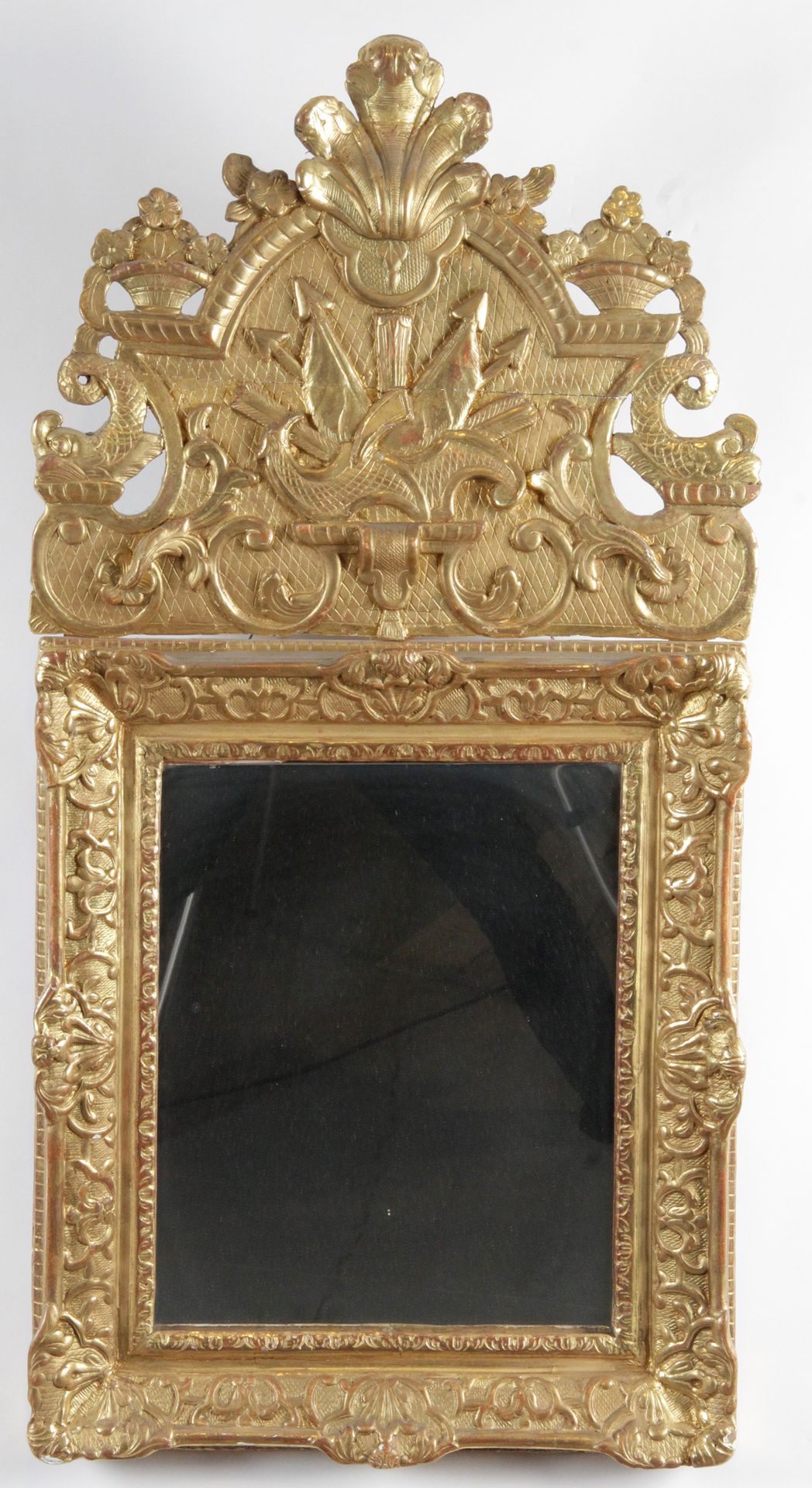 Null Espejo frontal de madera moldeada, tallada y dorada, decorado con palmetas,&hellip;