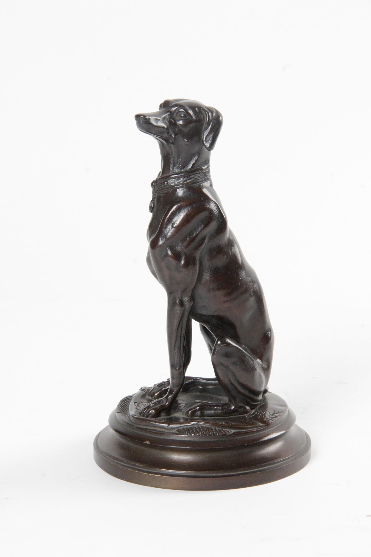Null After Alfred BARYE (1839-1882) " Greyhound sitting on a carpet " Bronze pro&hellip;