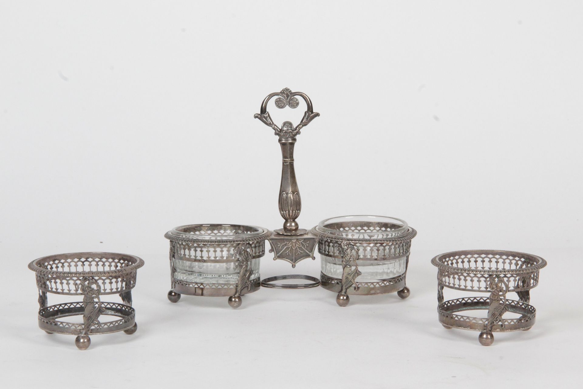 Null DOUBLE SALON AND TWO SALON MOUNTS IN SILVER 950 thousandth, with openwork d&hellip;