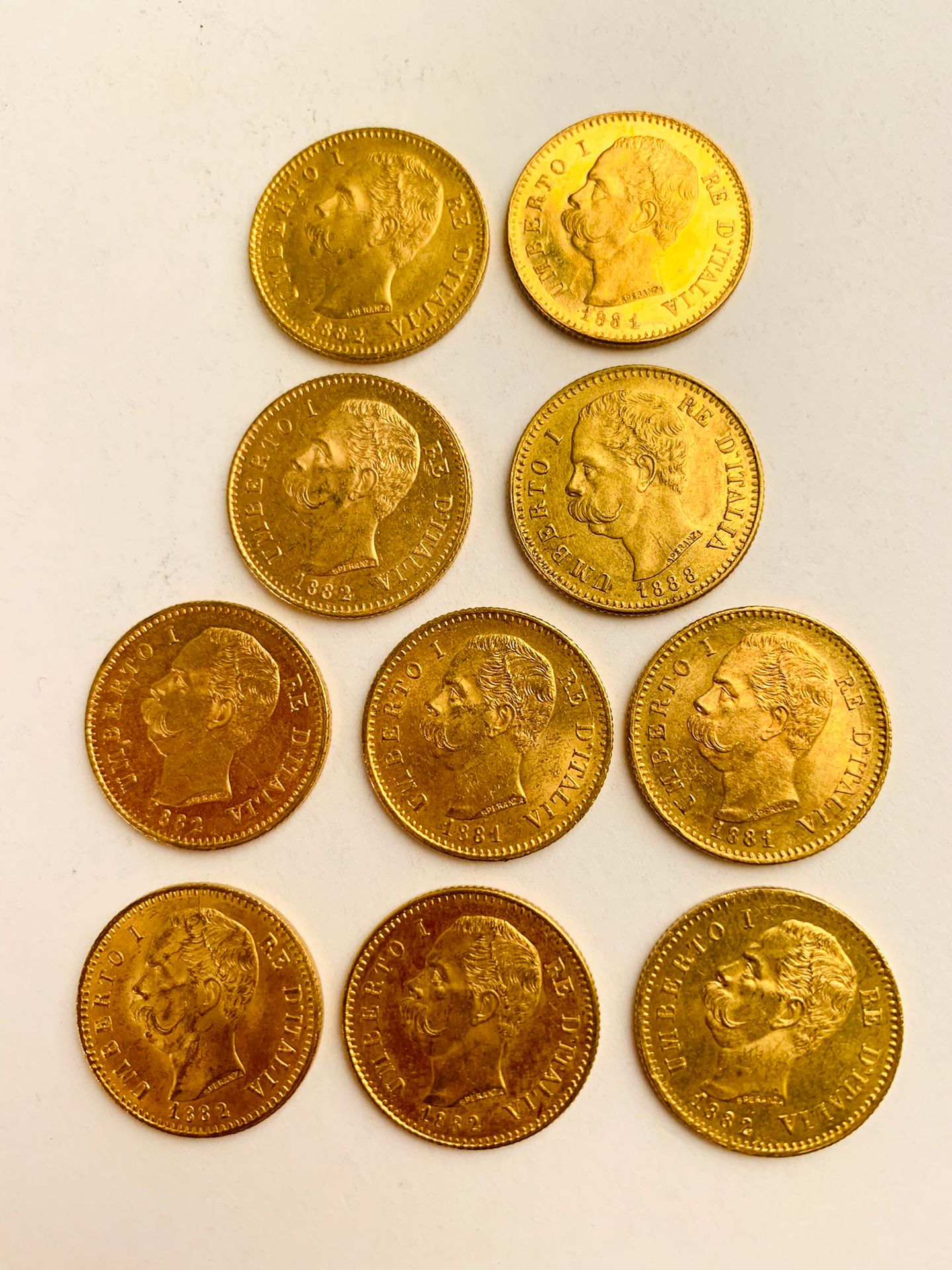 Null 10件 20里拉黄金，意大利。1881, 1882, 1888.重量：64.53克