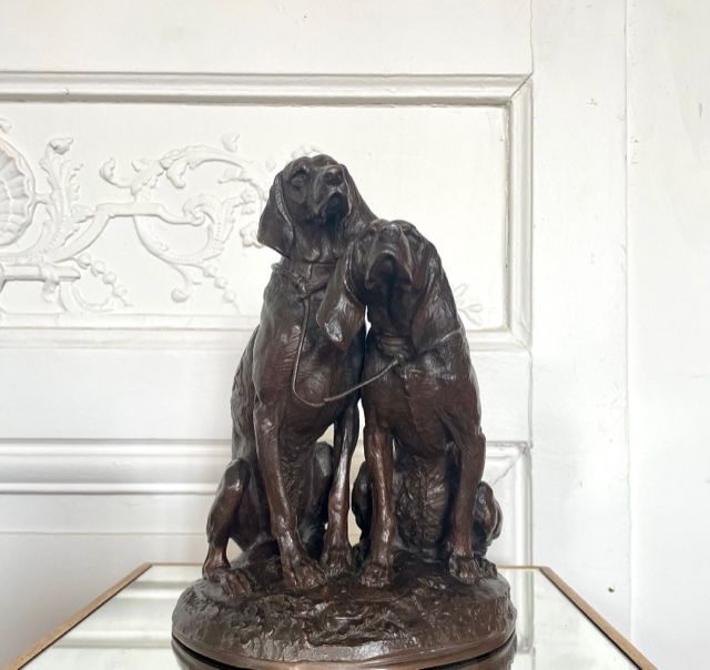 Null Emmanuel FRÉMIET (1824-1910) Chiens limiers Bronze à patine brune signé sur&hellip;