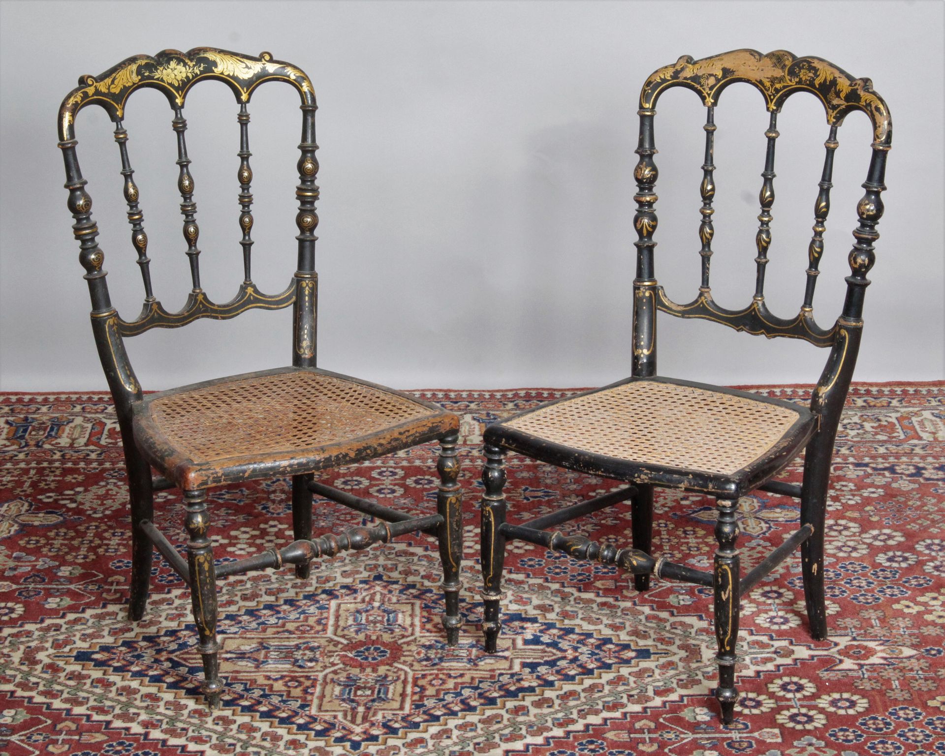 Null PAIR OF CHILDREN'S CHAIRS, in blackened wood and gilded decoration of folia&hellip;