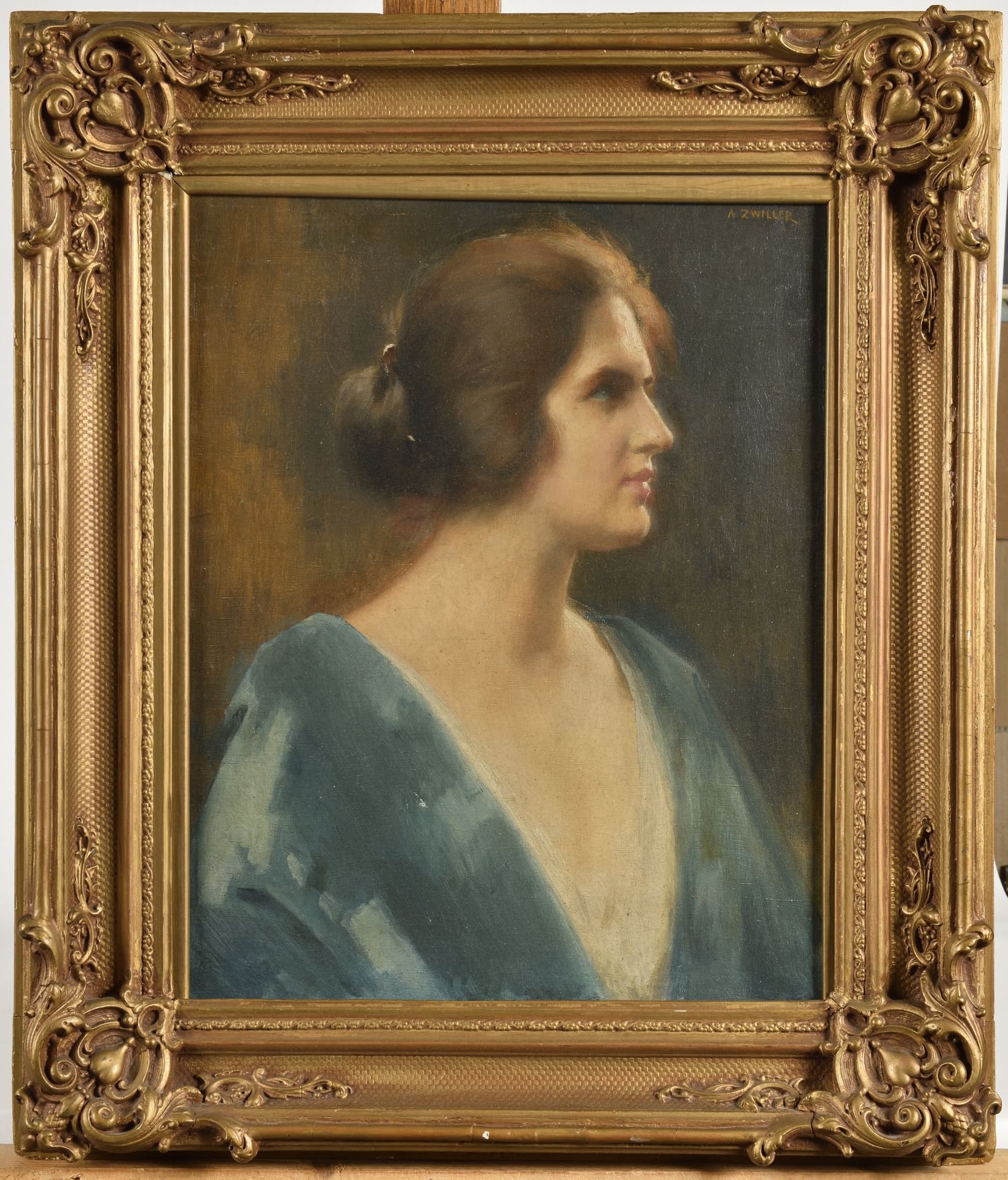 Null MARIE-AUGUSTIN ZWILLER (1850-1939) Profil de femme Huile sur toile Signé en&hellip;