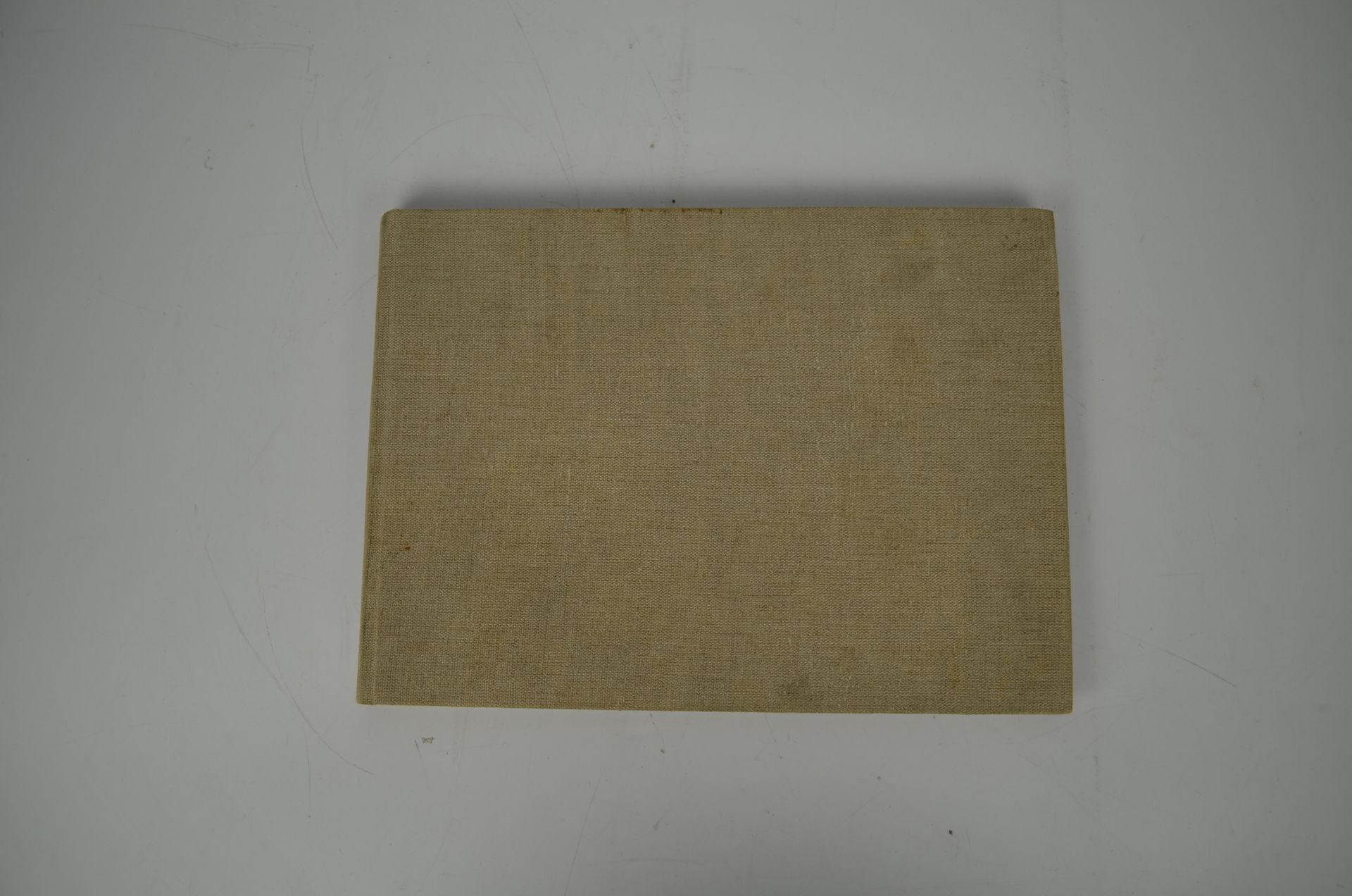 Catalogue de pièces de 正版宾尼法利纳备件目录

PininFarina备件目录，罕见。