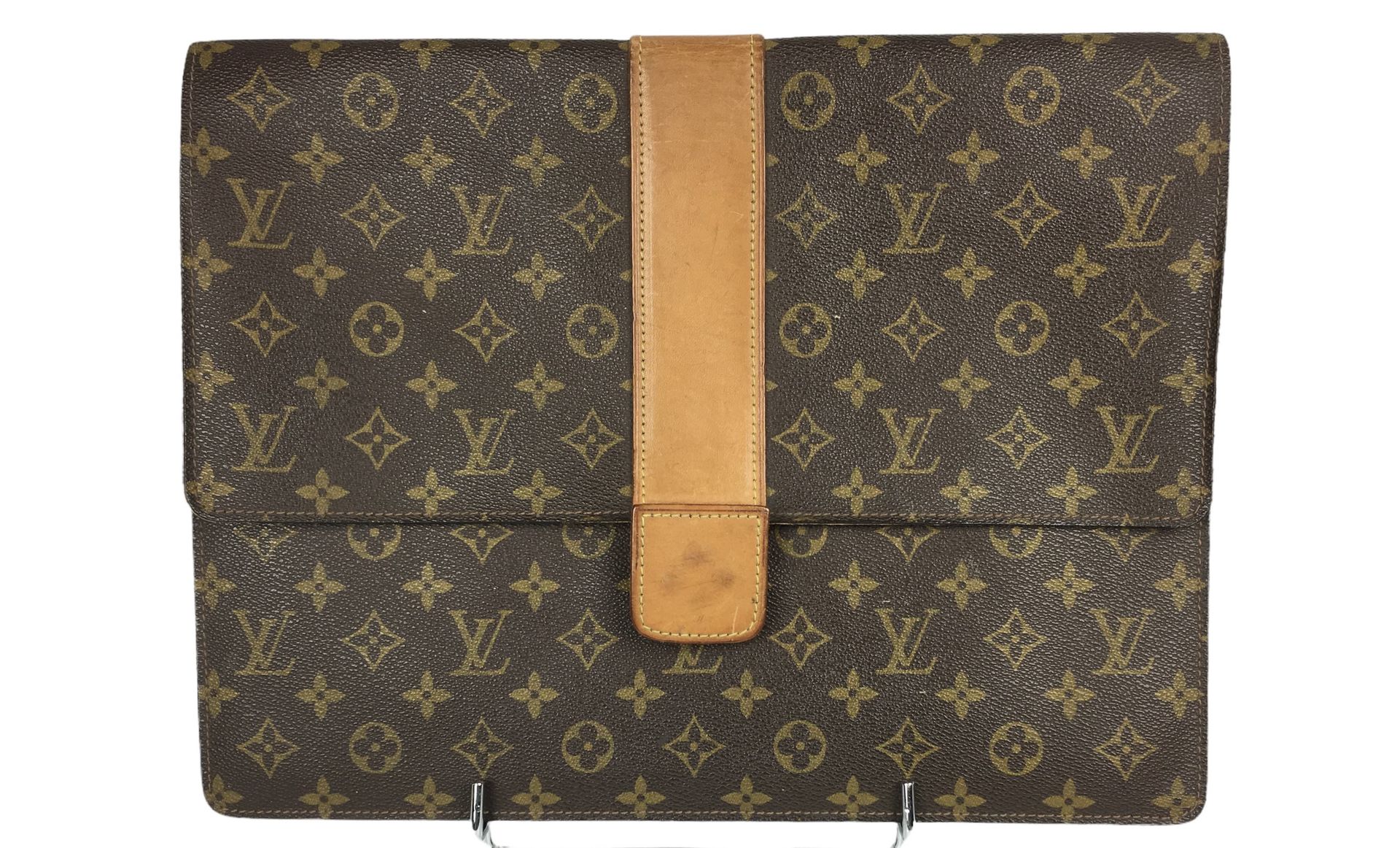 Null LOUIS VUITTON Document holder in monogrammed canvas, snap closure, with thr&hellip;