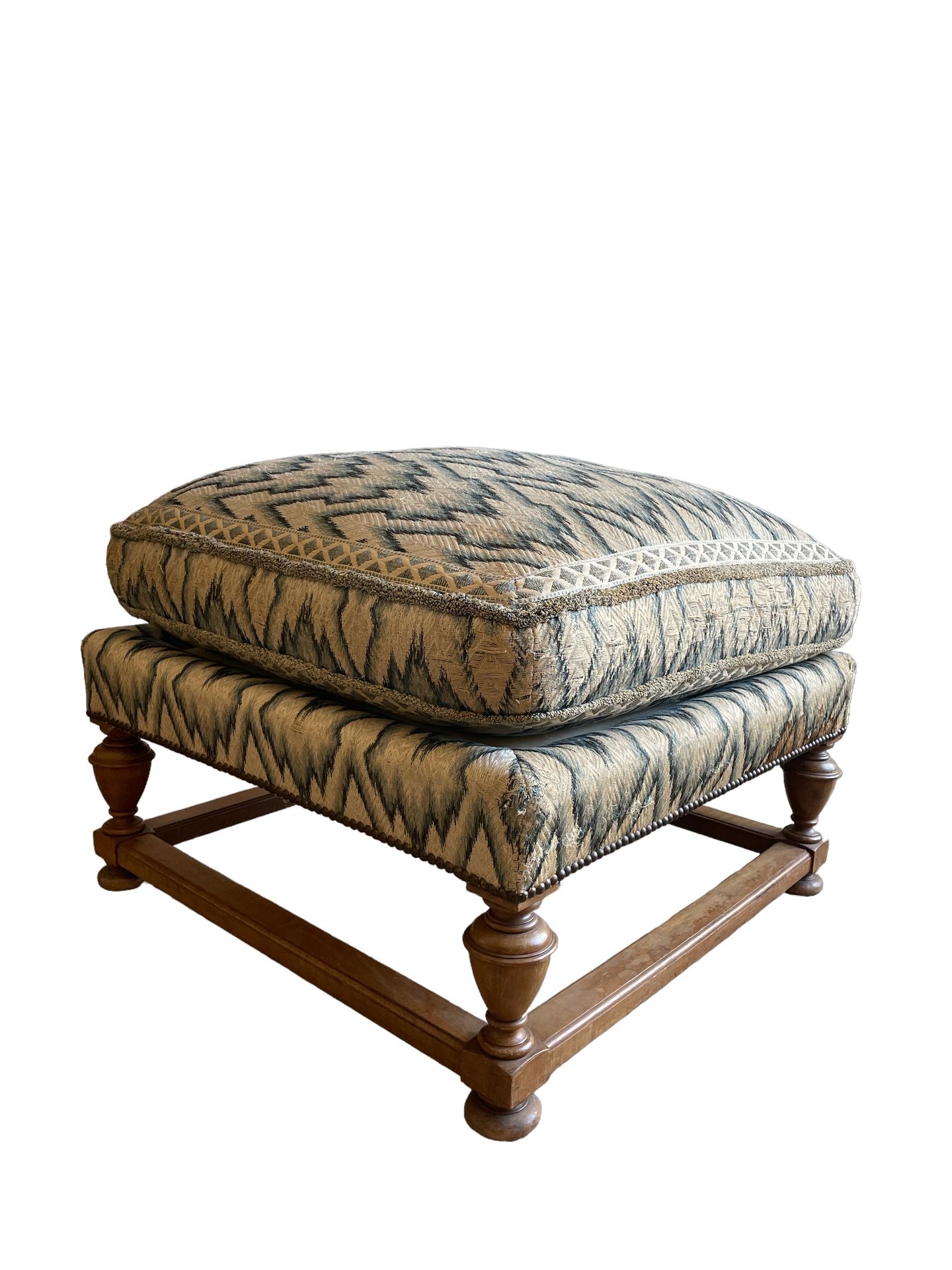 Null Large TABOURET in natural wood resting on four feet in balutre joined by a &hellip;