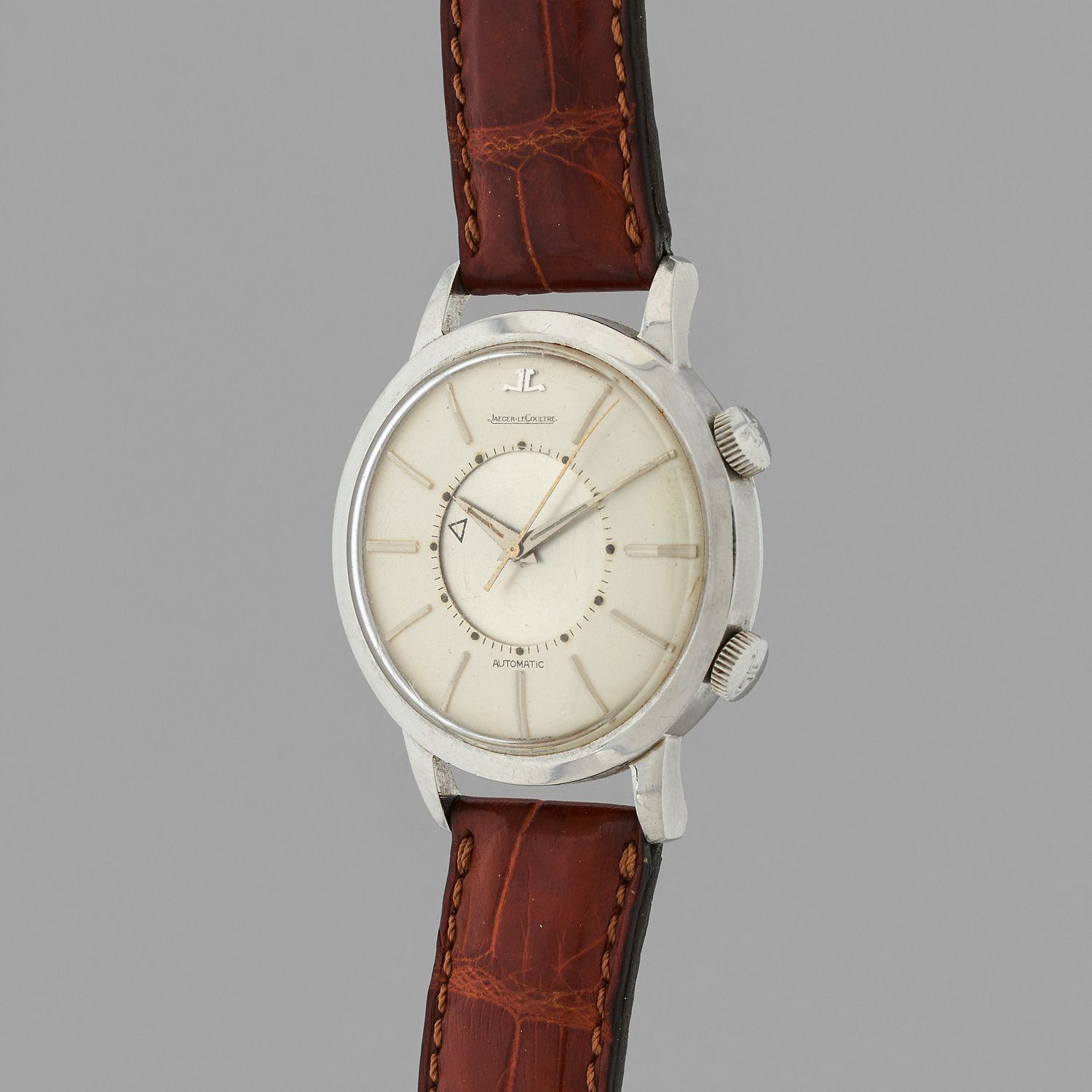 Null Jaeger Lecoultre
Memovox超大尺寸。
约：1960年。
不锈钢腕表，不锈钢表盘，阿拉伯数字和棒状标记。自动上弦的机械机芯，敲击声&hellip;