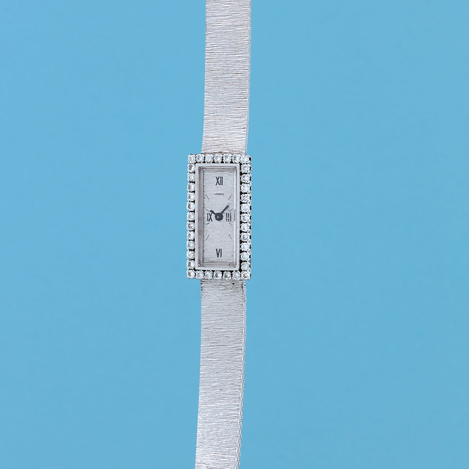Null Blancpain & Lorenz

750/1000白金材质的女士腕表。矩形表壳，钻石环绕。表盘上有银色玑镂图案，绘有罗马数字。手动上弦机械机芯，&hellip;