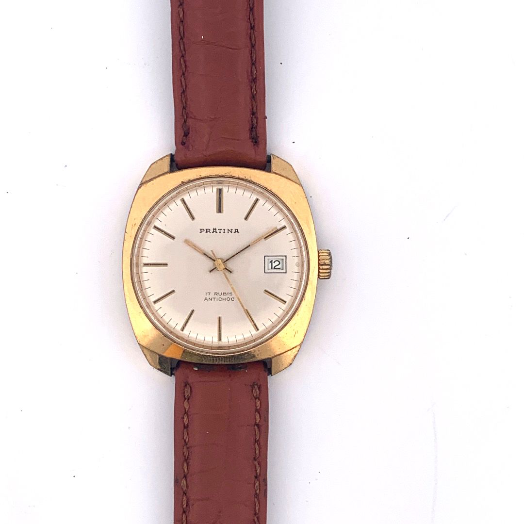 Null PRATINA

Watch for men.

Series: Sans.

Case : Gold-plated steel.

Movement&hellip;