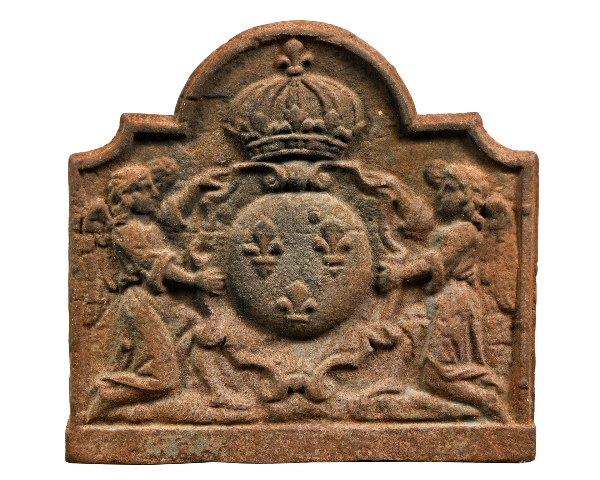 Null FIREBACK 

in cast iron with the Arms of France supported by squatting ange&hellip;