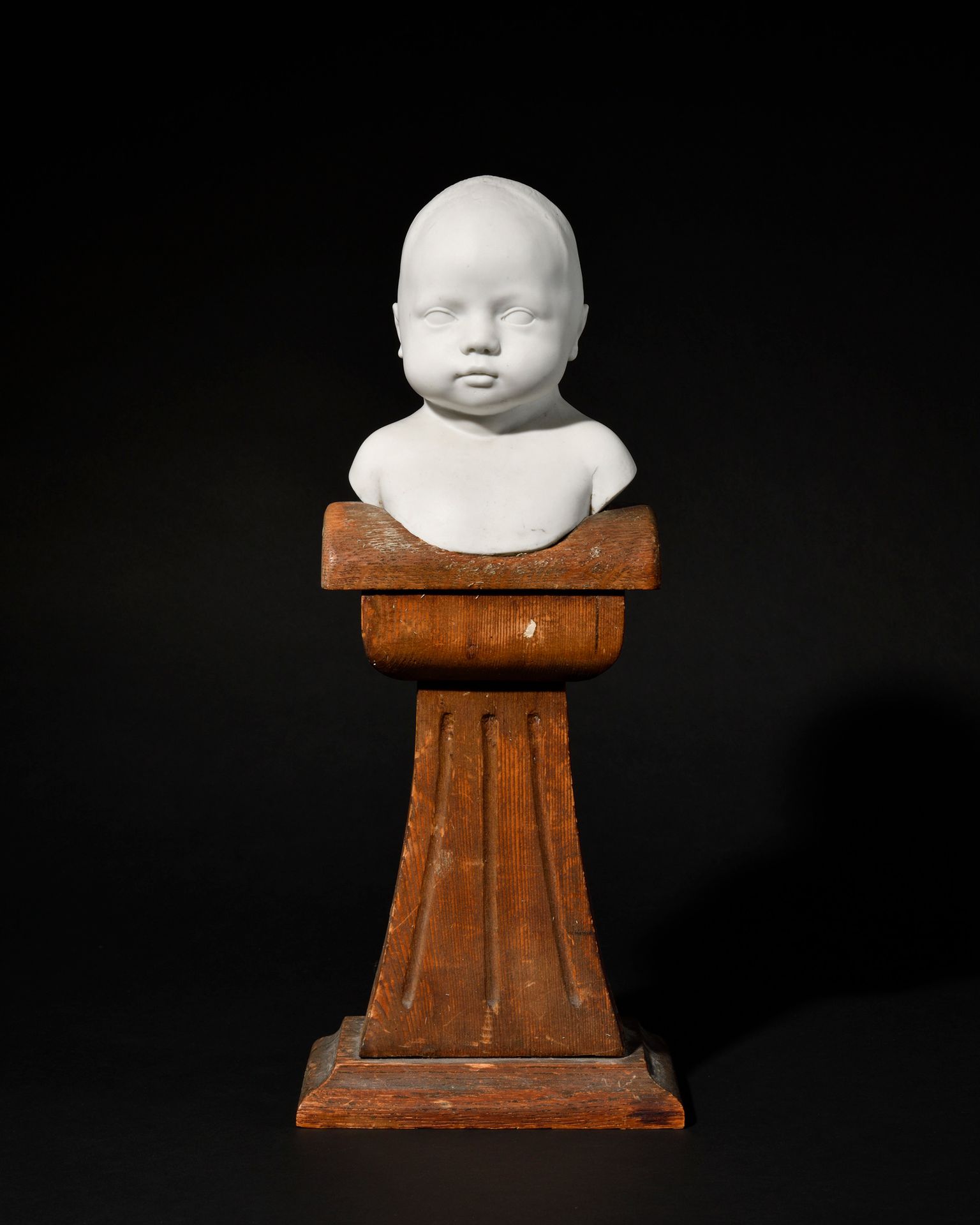Null SEVRES, RUXTHIEL Fecit,

July 15, 1817

SMALL CHILD'S BUST, representing Ma&hellip;