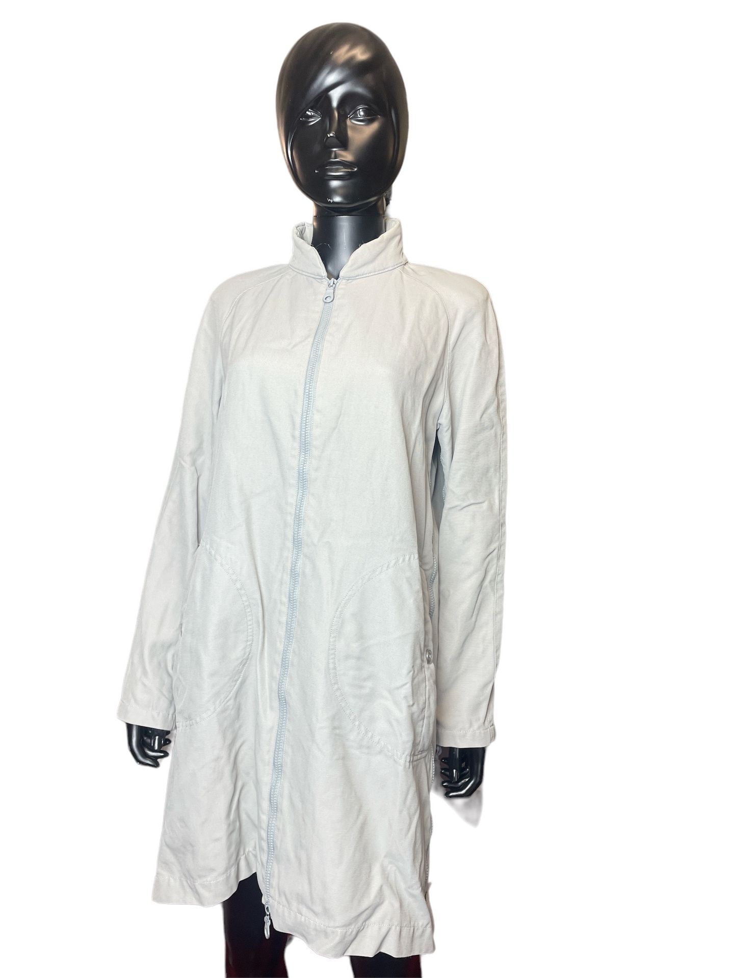 Null CHANEL IDENTIFICATION 
Light gray cotton waterproof coat with zipper, two s&hellip;