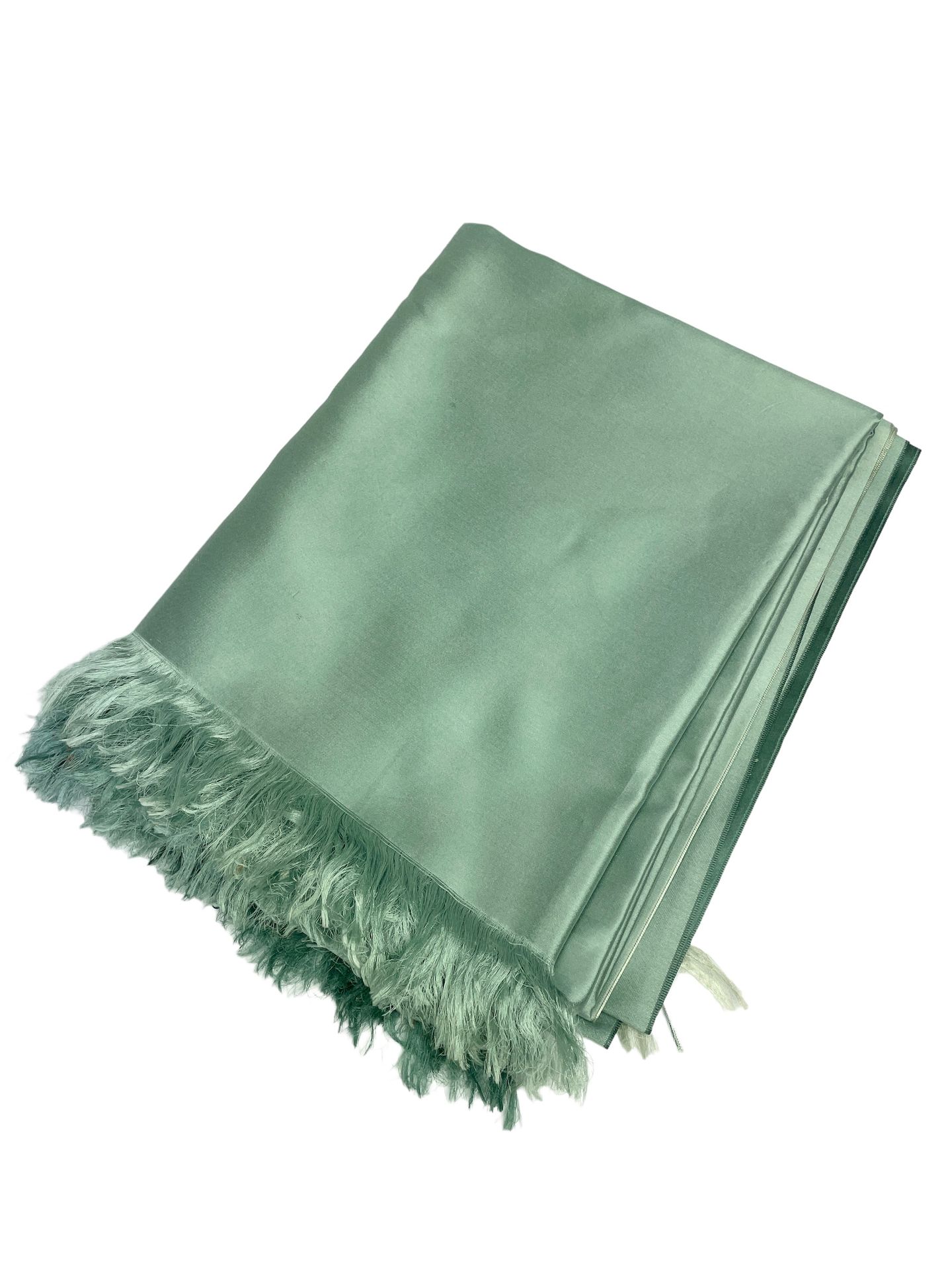 Null 巴黎爱马仕 
淡蓝色丝质塔夫绸晚装围巾，边缘有流苏。
230 x 90 cm
状况非常好