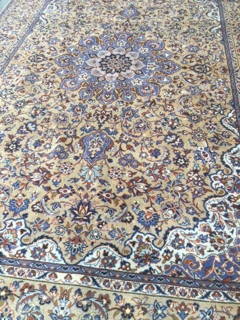 Null IRAN

Najafabad carpet

About 1965/1970

Beige gilded field with scrolls of&hellip;