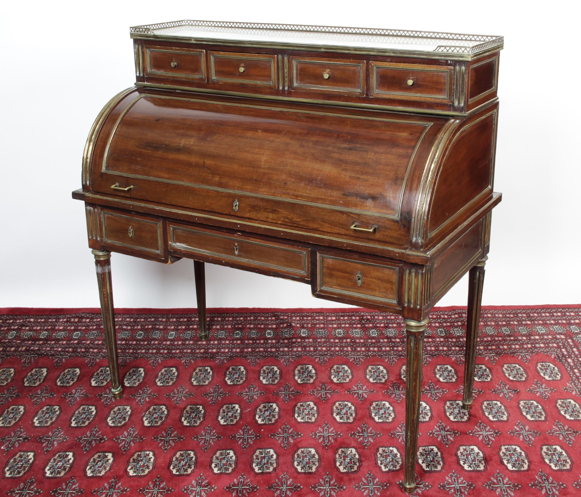 Null Louis XVI style CYLINDER DESK in mahogany, mahogany veneer and brass fillet&hellip;