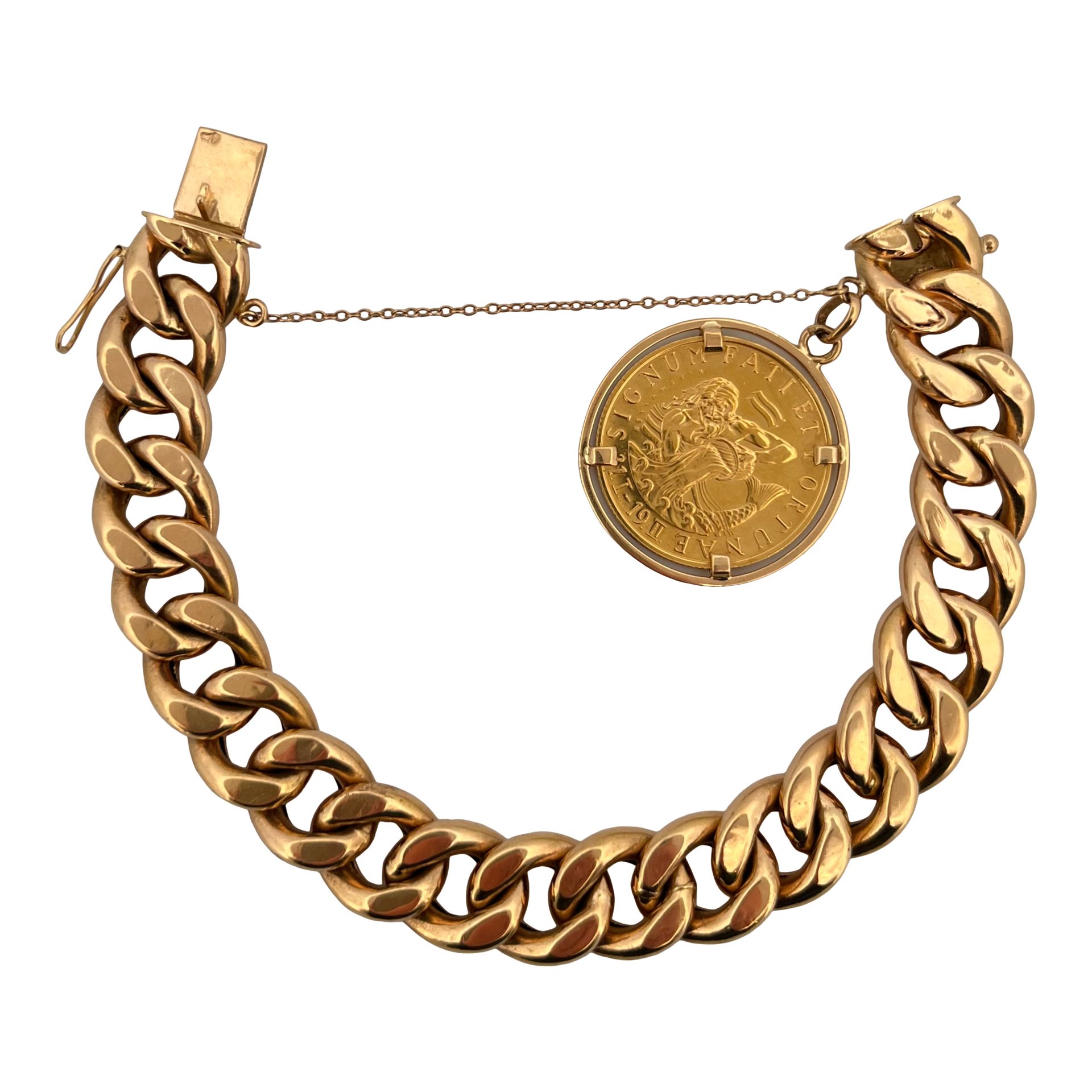 Null 手镯 
拿着一个美食链接，手里拿着一枚有希腊铭文的硬币。镶嵌在18K黄金中。双重安全扣。法国的工作。 
厚度：1.2厘米。
长度：20厘米。
毛重：3&hellip;