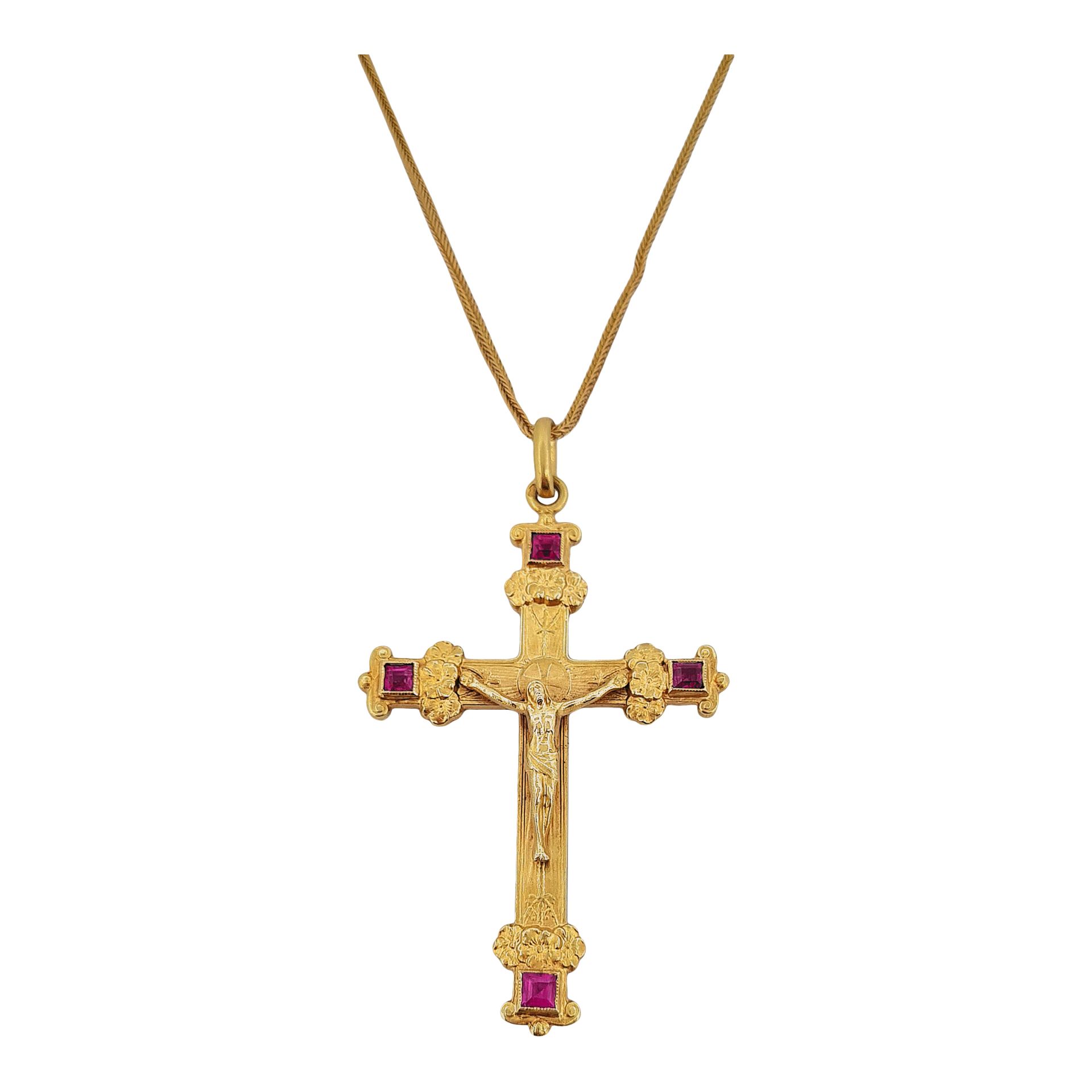 Null 挂件 
呈现的是一个带有基督的十字架，两端有四颗粉红色的石头作为点缀。它与它的链条（安全扣）一起。镶嵌在18K黄金中。法国的工作。 
链条长度：56厘&hellip;