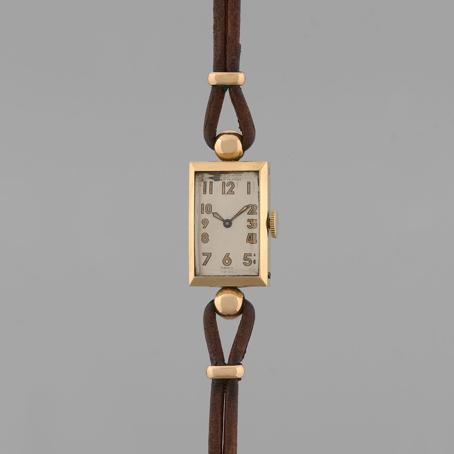 Null JAEGER LECOULTRE. 
N° : 88787. 
Vers : 1950.
Elégante montre bracelet en or&hellip;