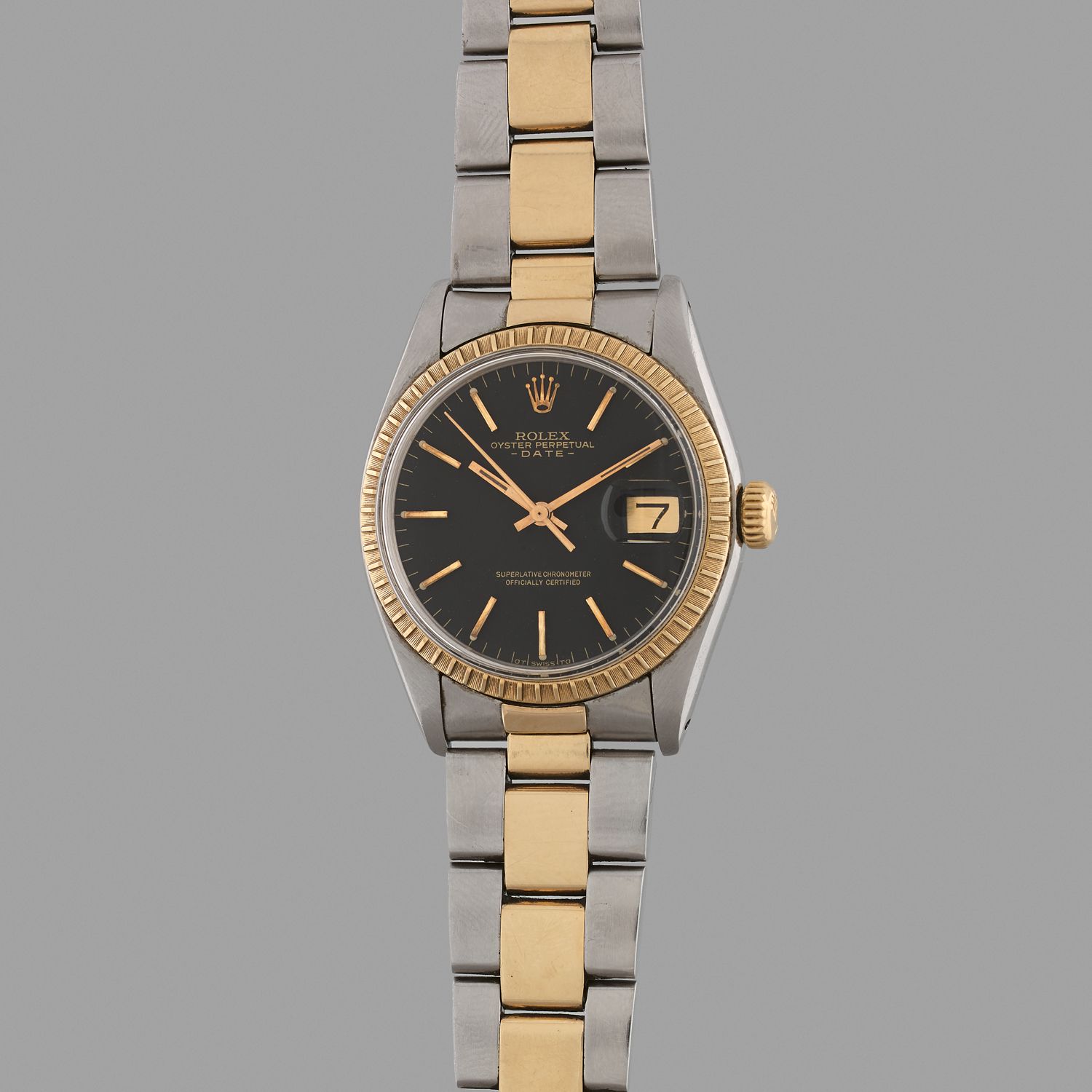 Null ROLEX
Date. 
Réf: 1505. 
Vers: 1978. 
Montre bracelet en or et acier, cadra&hellip;
