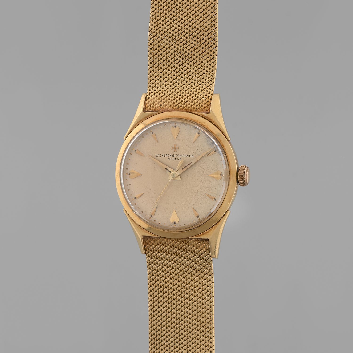 Null Vacheron & Constantin 
GENEVA
REF : 356057。
约：1958年。
黄金750/1000的优雅腕表。圆形表壳，背&hellip;