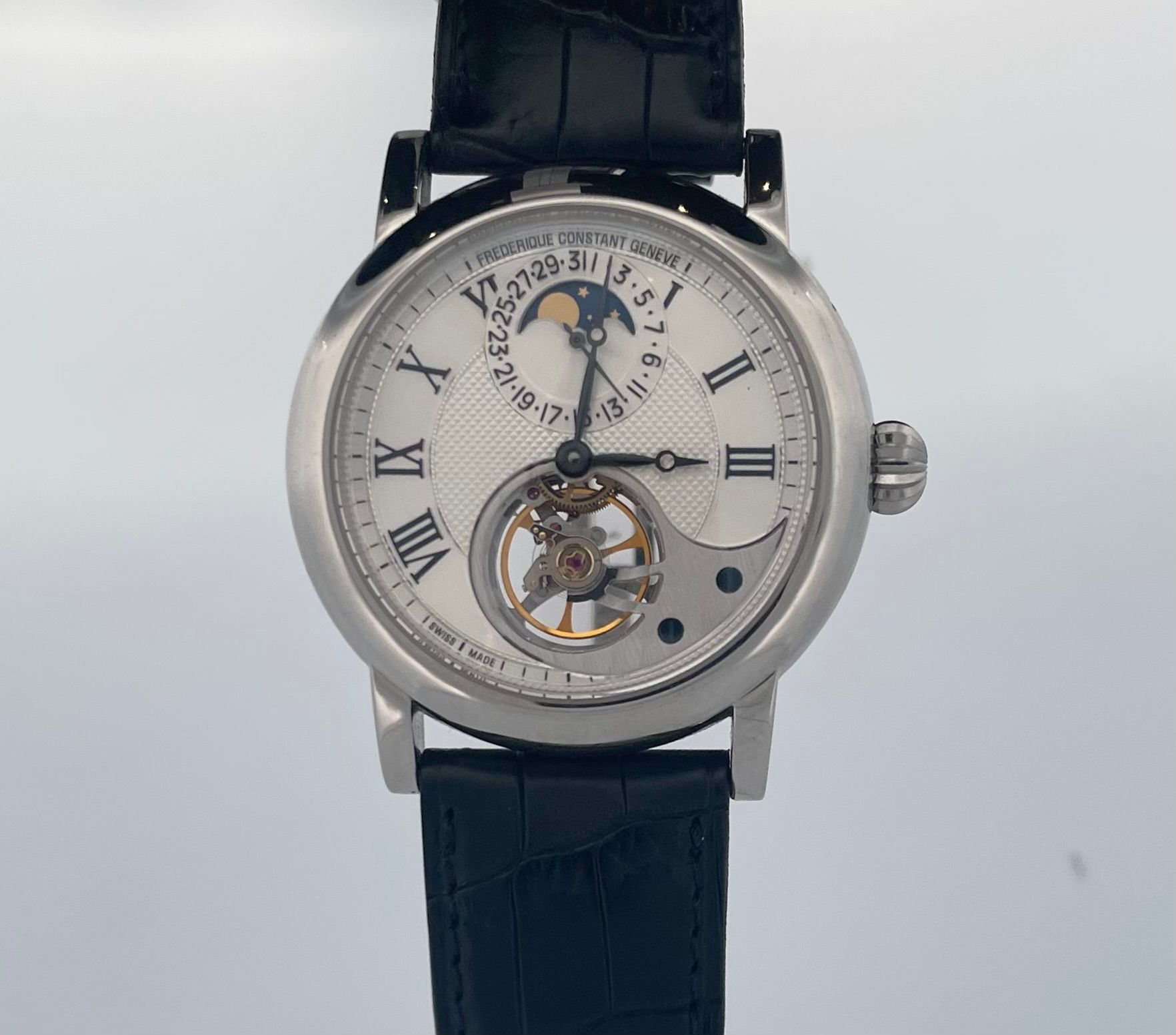 Null FREDERIQUE CONSTANT 
Heart Beat Moon phase. 
Ref. FC915X4H6
Circa 2015.
Ele&hellip;