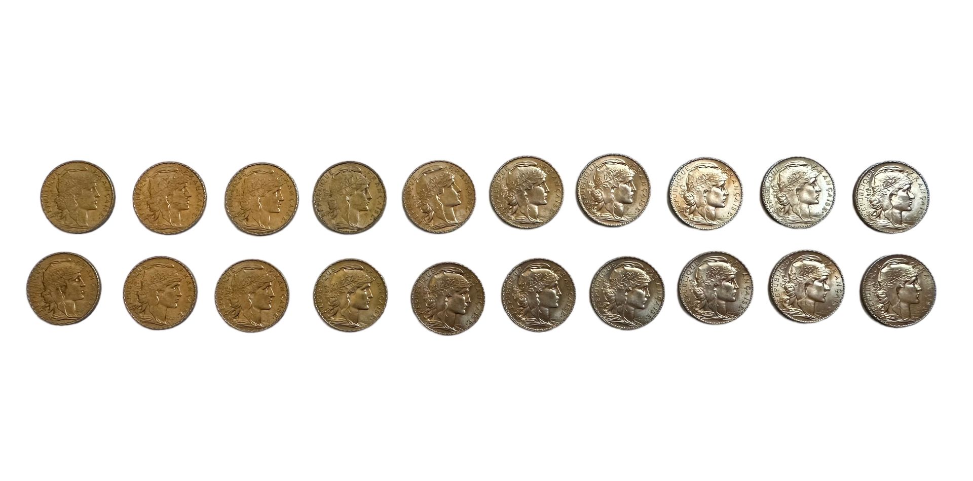 Null FRANKREICH
20 Goldmünzen zu 20 Francs mit Hahn.
Gewicht: 129 g
