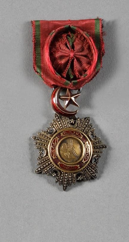 Null OTTOMAN EMPIRE 
ORDER OF THE MEDJIDIE
Star of 4th class (officer). 
In silv&hellip;