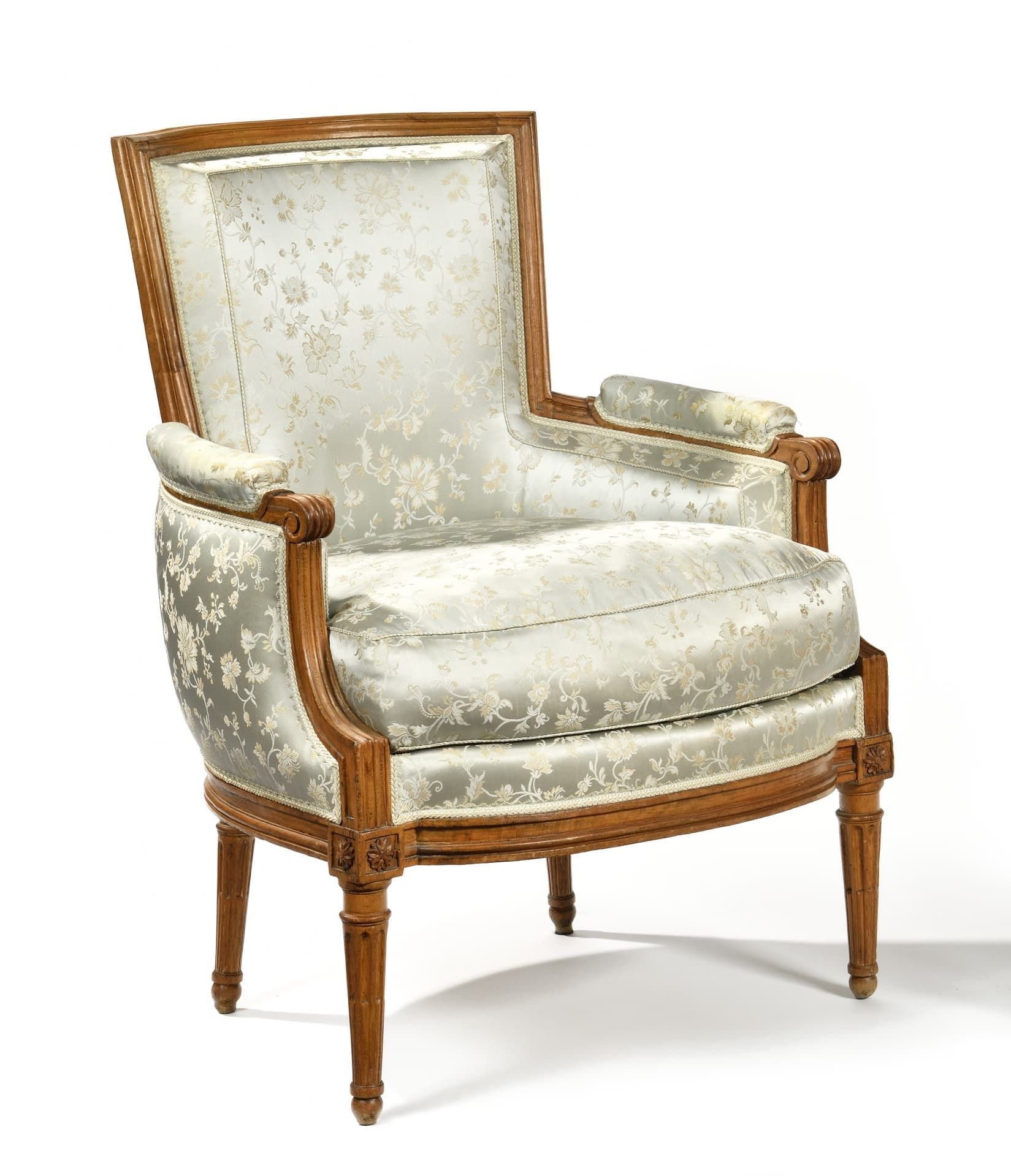 Null LOUIS XVI BERGERE
in carved and molded natural wood with cabriolet back, ar&hellip;